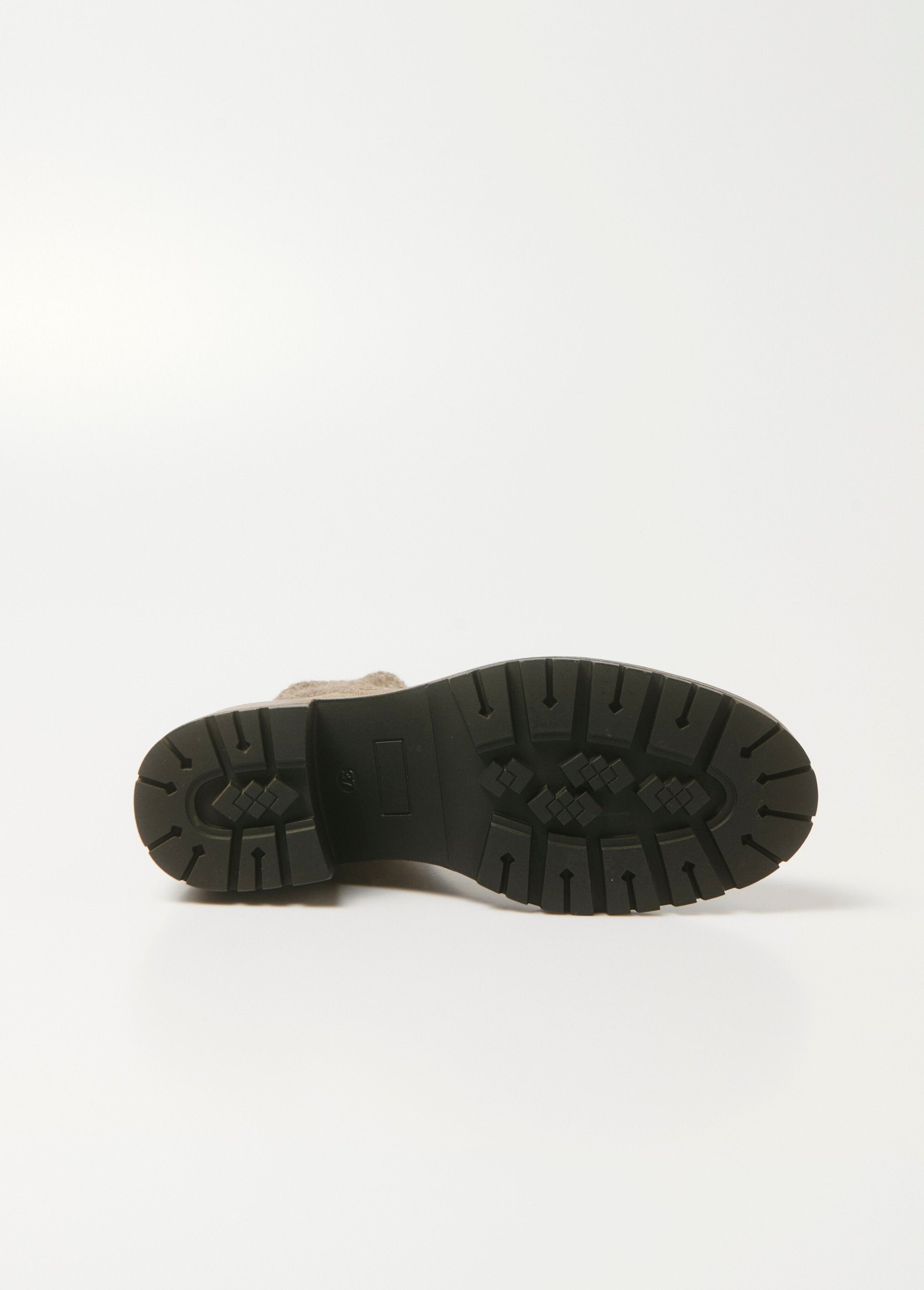 Botines_metálicos_con_tacón_calcetín_Lunar_UN1_slim