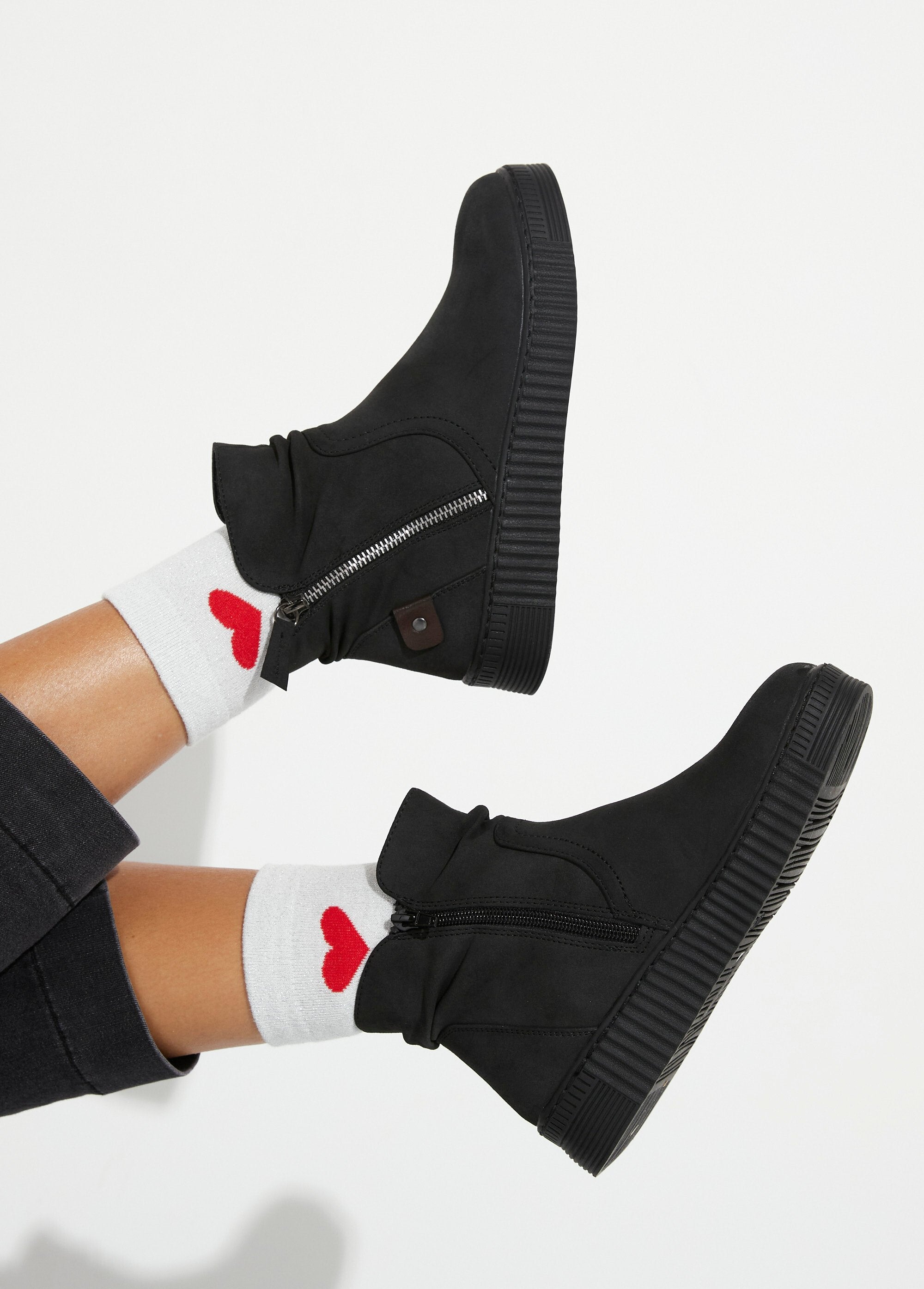 Botas_de_ante_con_suela_de_cuña_Negro_SF1_slim