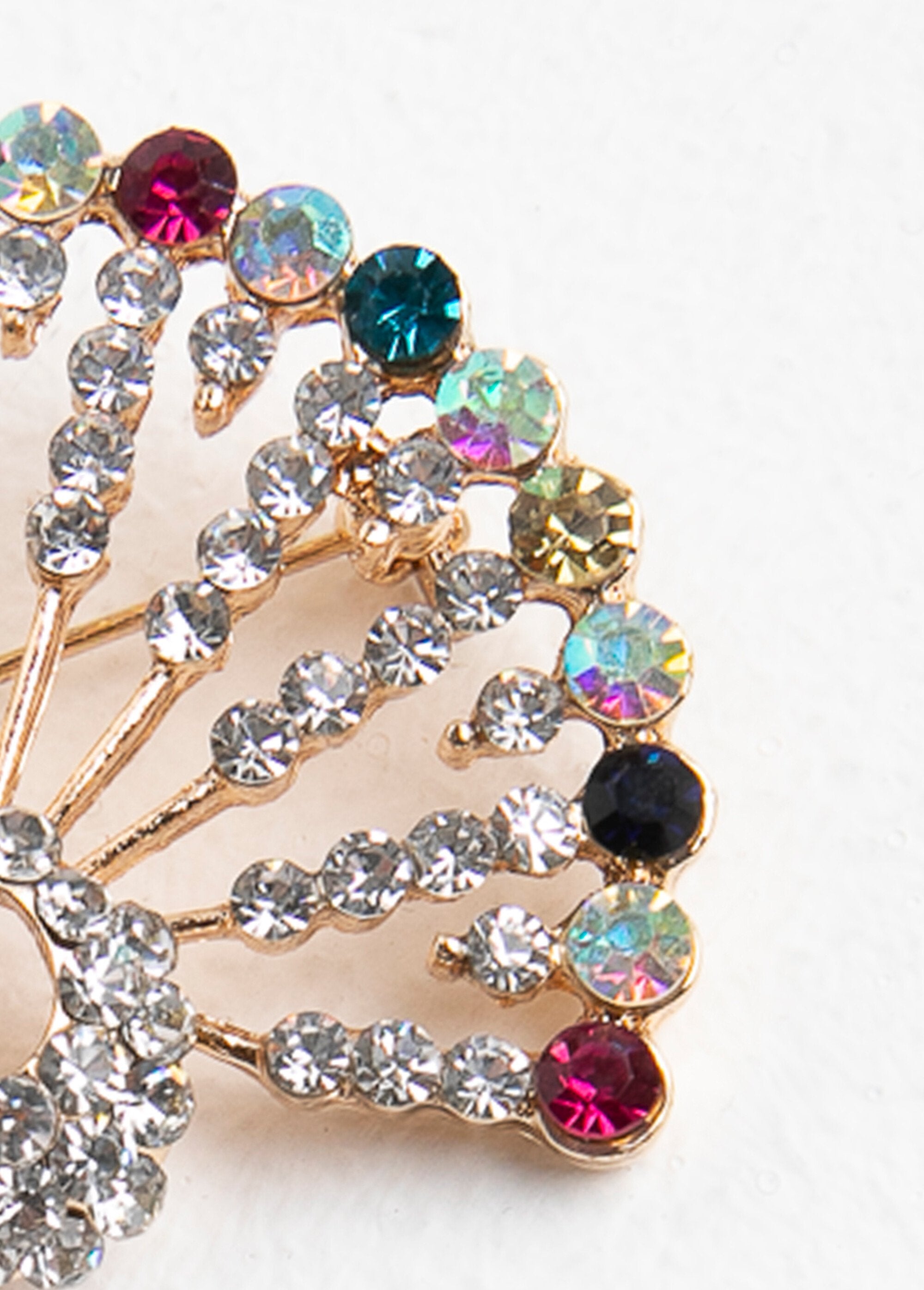 Broche_de_pavo_real_multicolor_broche_de_pavo_real_DE1_slim