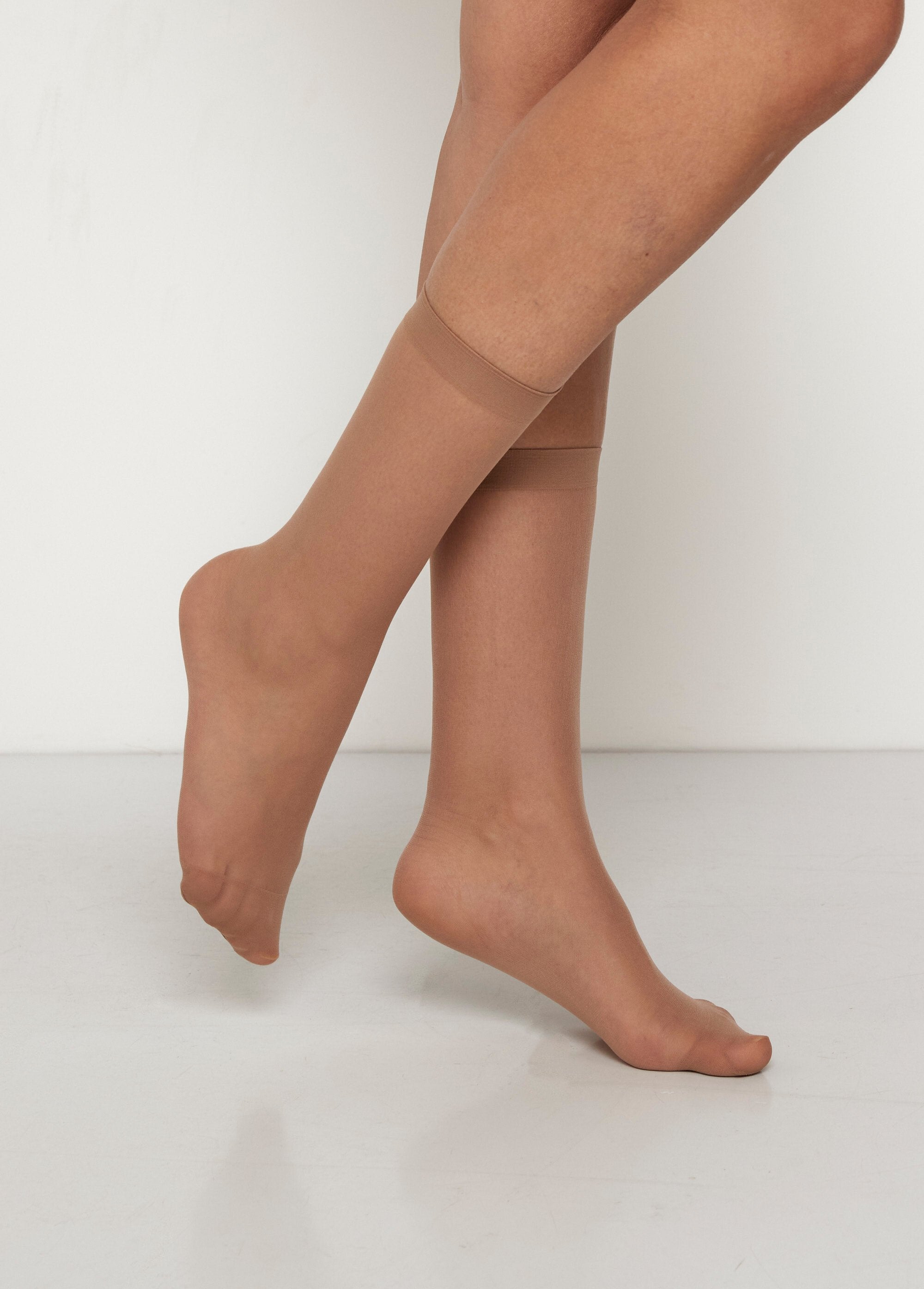 Calcetines_de_velo_de_espuma_Beige_DO1_slim