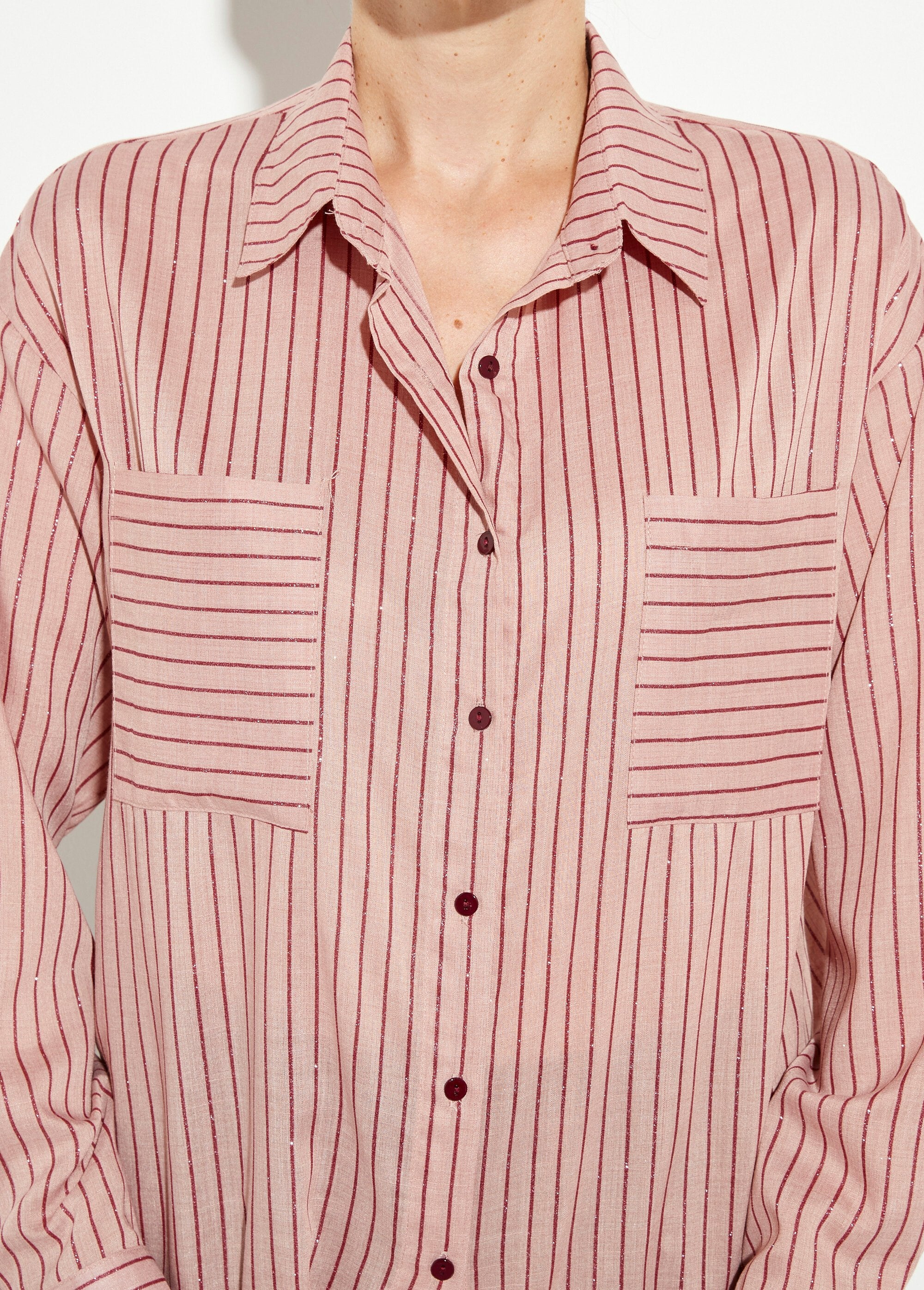 Blusa_de_rayas_con_lentejuelas,_velo_fino_Rosa_y_burdeos_DE2_slim