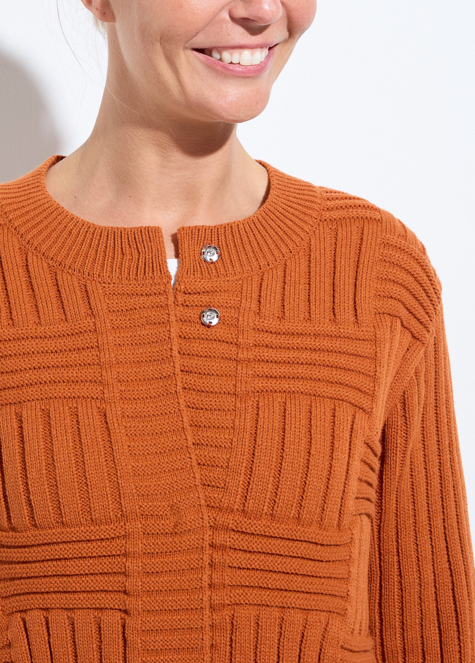 Chaleco_con_cierre_a_presión_de_lana_de_punto_con_textura_geométrica_Picante_DE1_slim