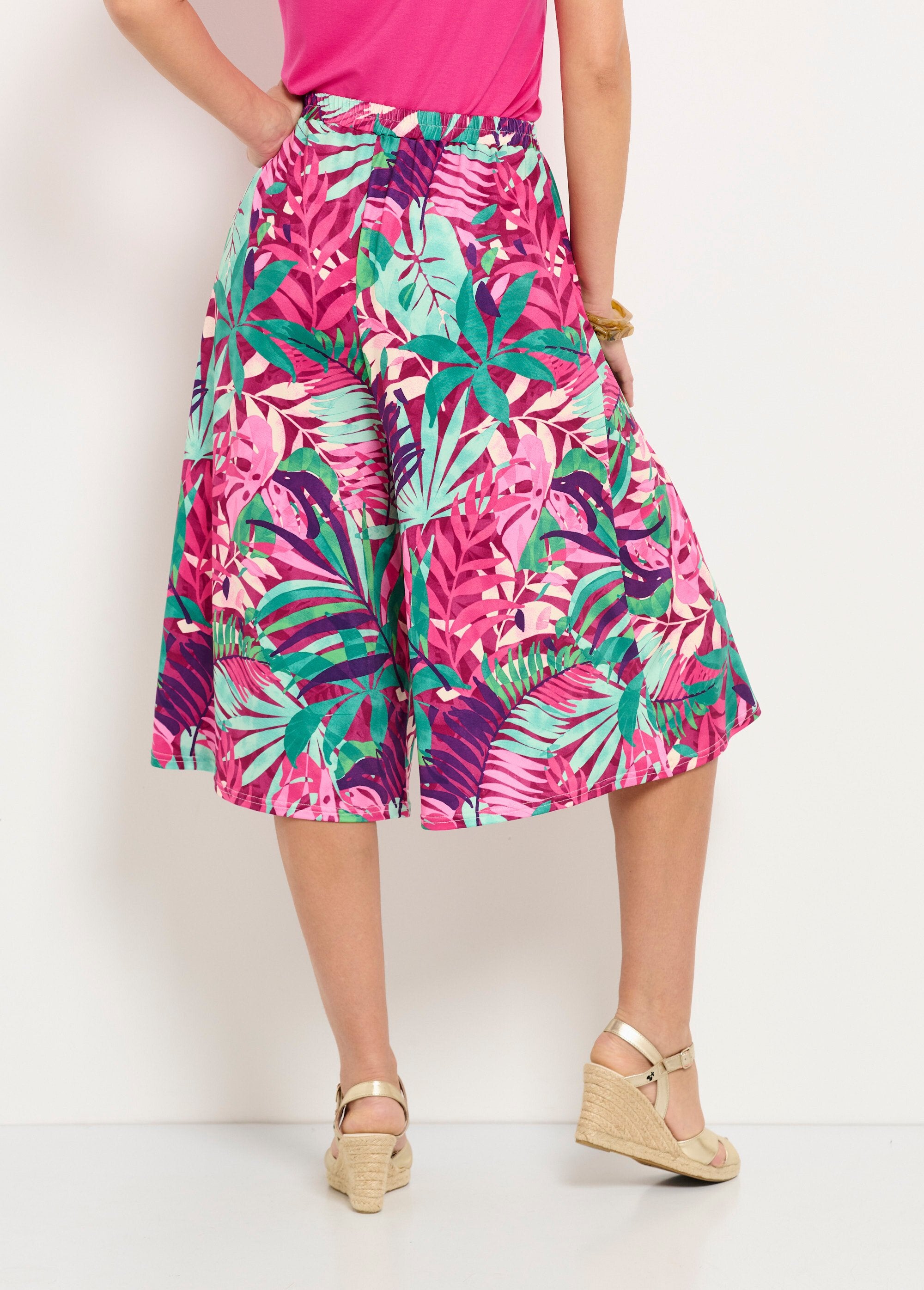 Culotte_con_cintura_elástica_y_estampado_tropical_Multicolor_DO1_slim