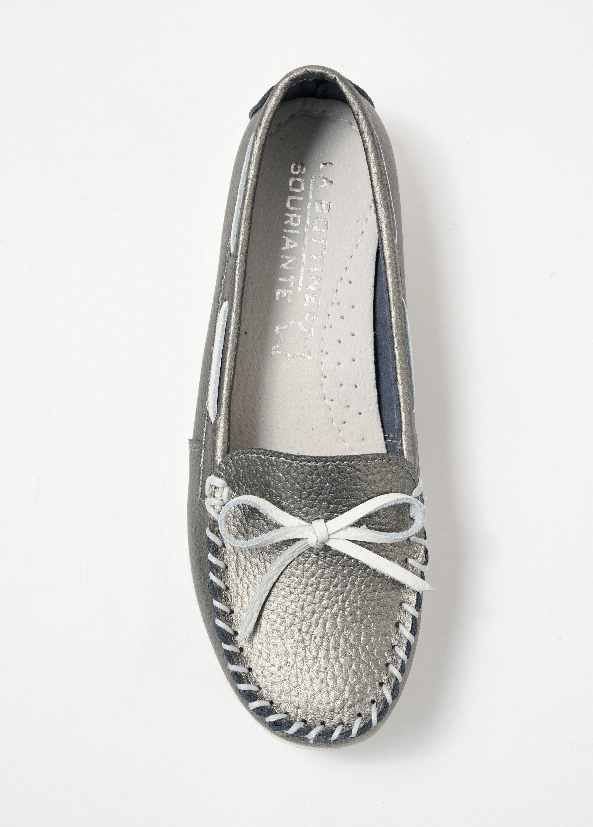 Mocasín_estilo_náutico_Gris_OV1_slim