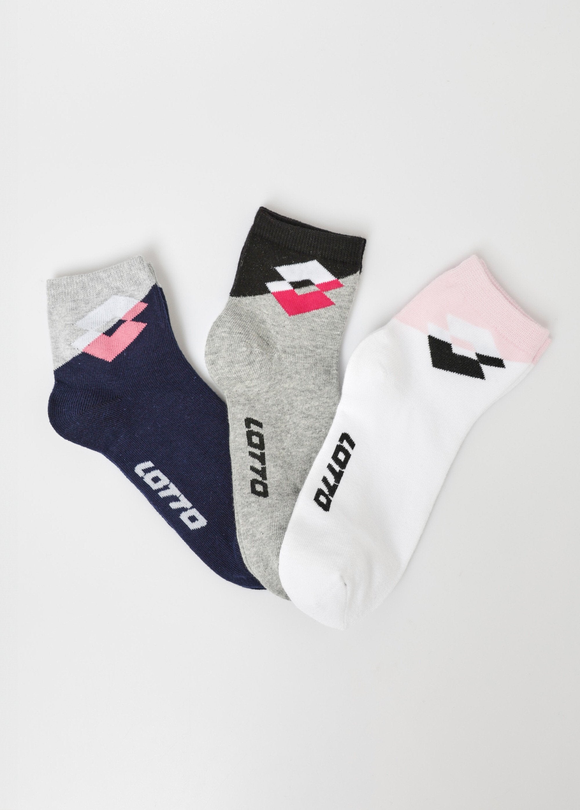 Paquete_de_3_calcetines_con_logotipos_de_colores_surtidos_Azul_surtido_FA1_slim