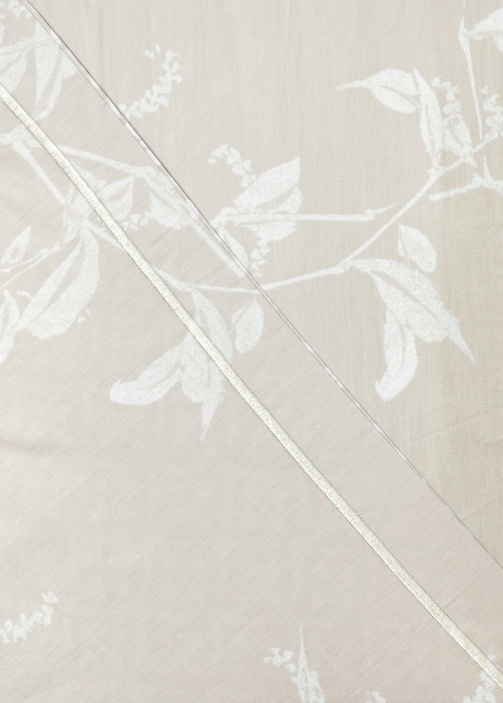 Juego_de_cama_de_percal_de_4_piezas_con_sábana_encimera,_delicado_Cadena_DO1_slim