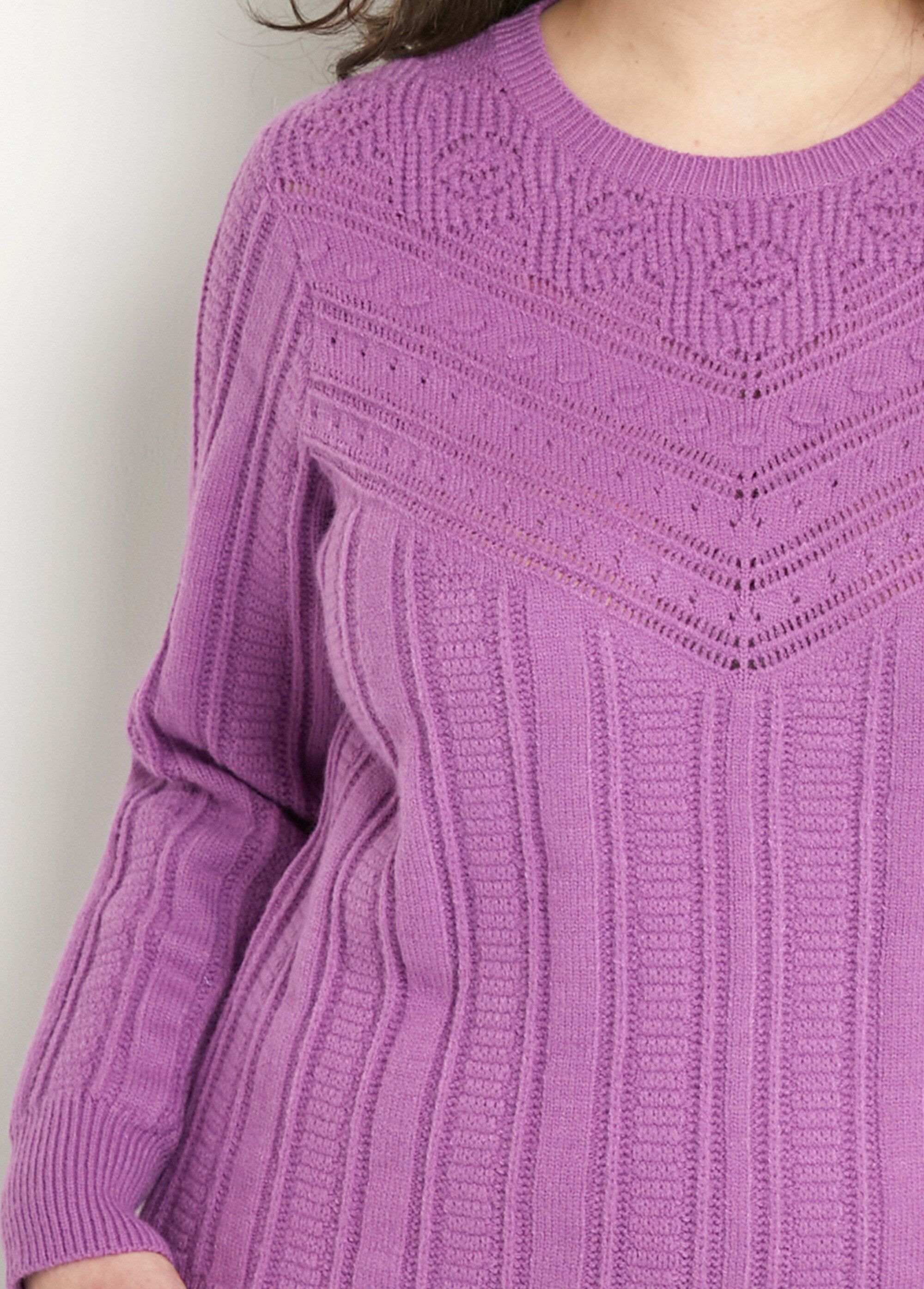 Jersey_suave_calado_con_bolas_en_cuello_redondo_Parma_DE1_curvy