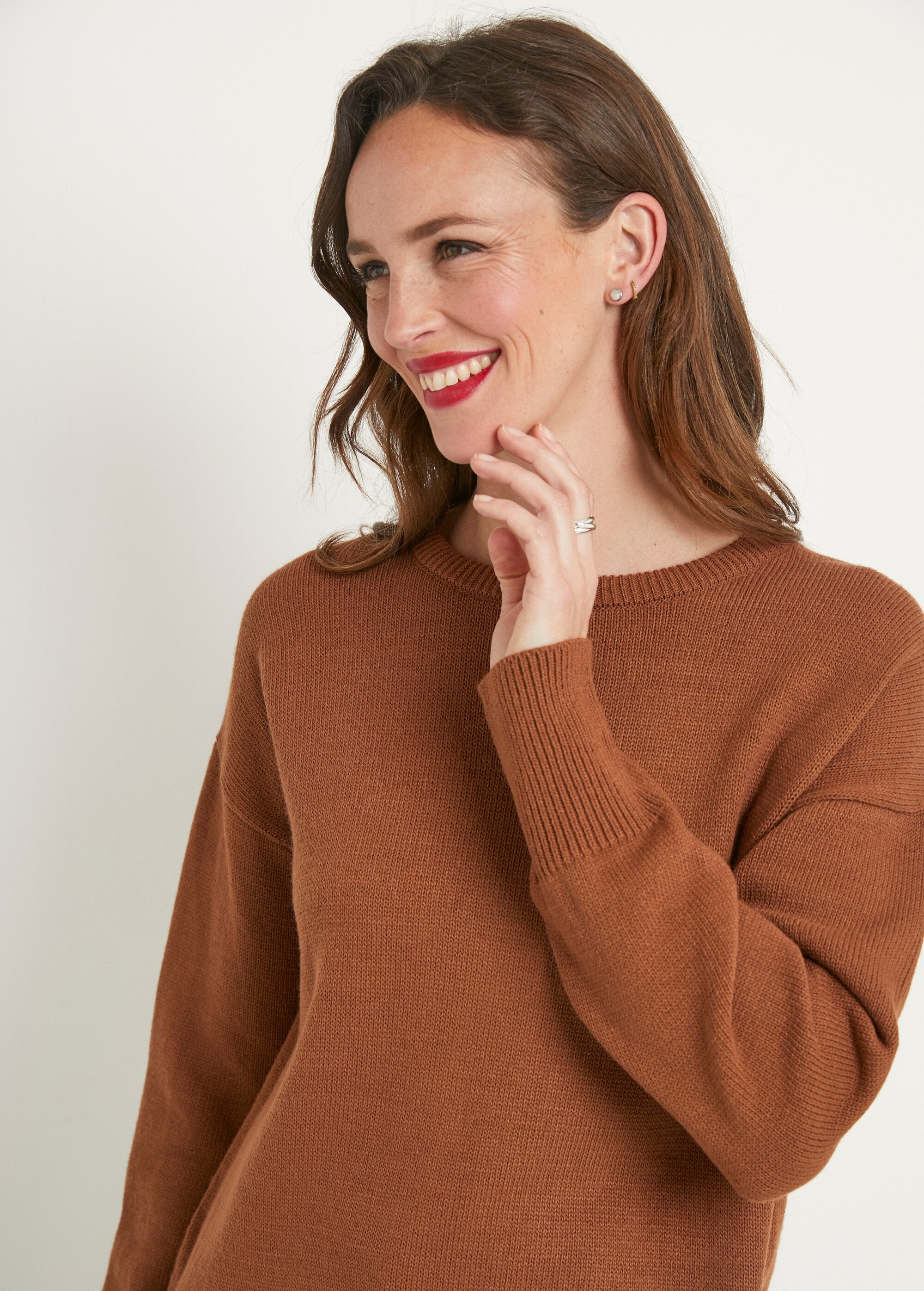 Túnica_larga_lisa_con_cuello_redondo_y_botones_Caramelo_DE1_slim