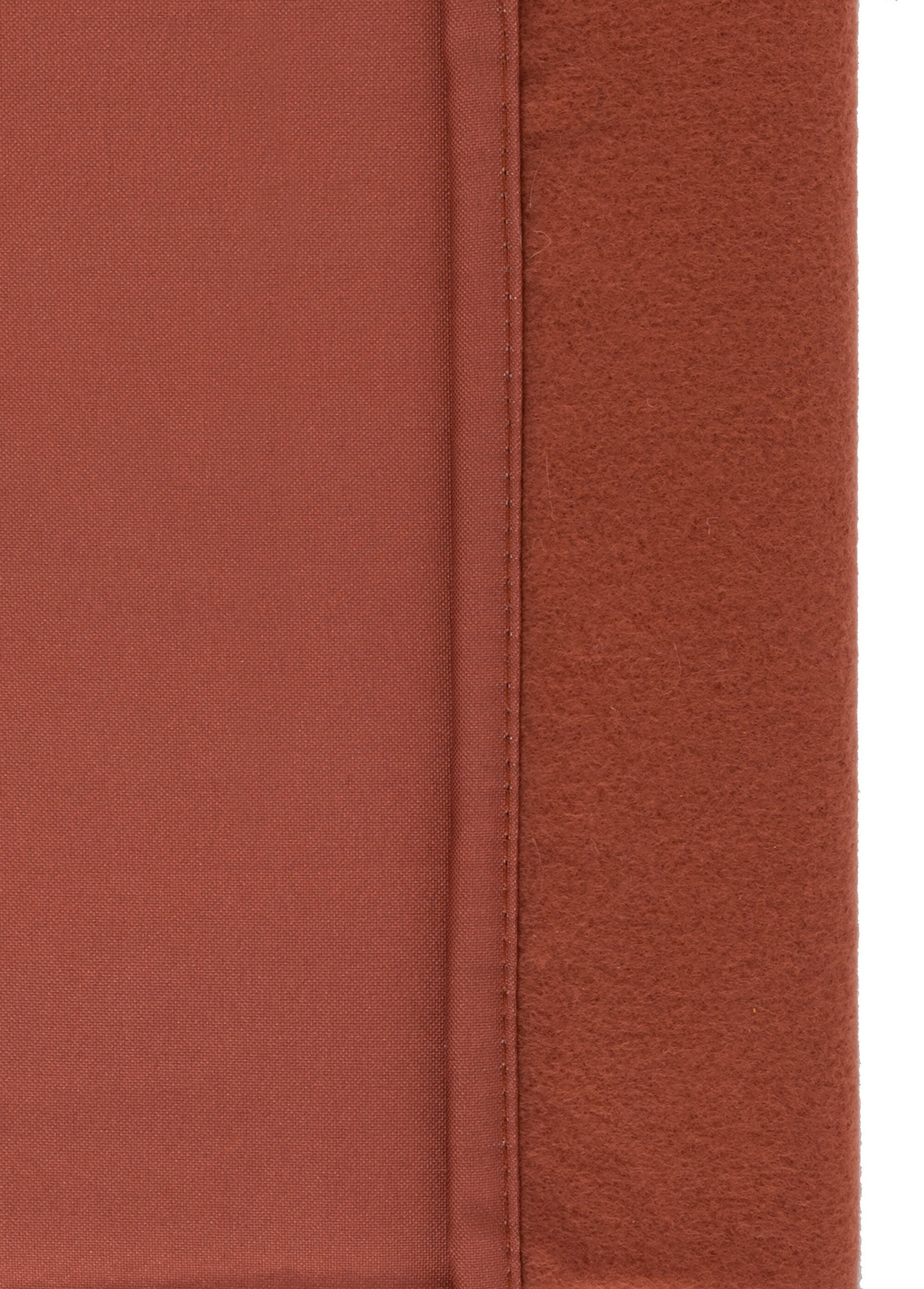 Cortina_aislante_con_ojales_metálicos,_140x260cm_Terracota_DE1_slim