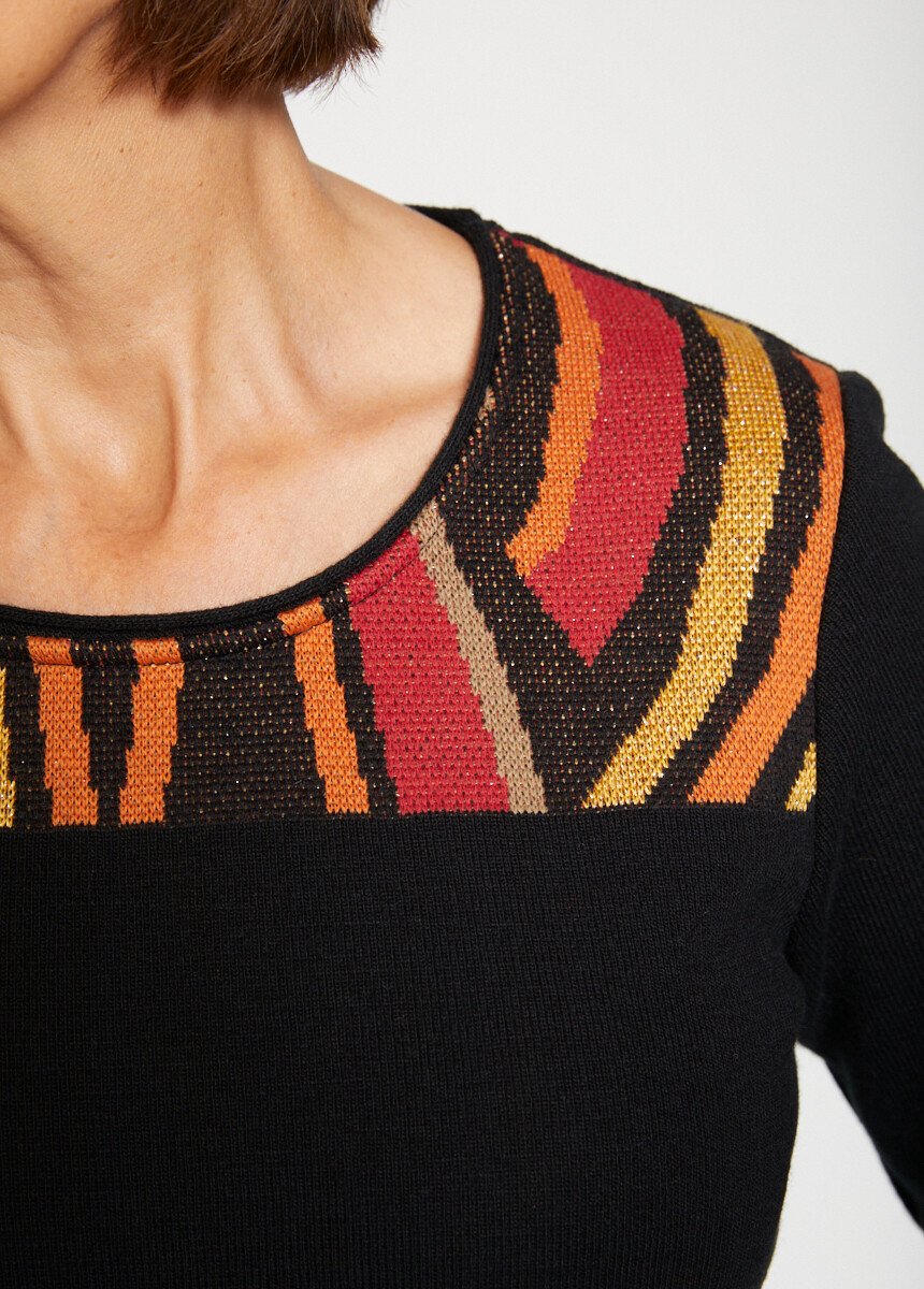 Vestido_jersey_jacquard_Fondo_negro_DE1_slim