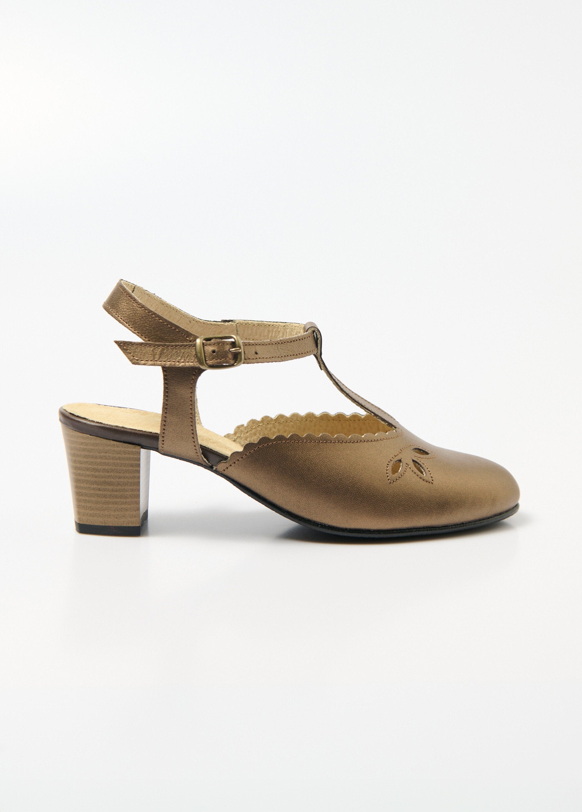 Sandalias_salomé_de_piel_con_tacón_alto_y_ancho_confort_Bronce_DR1_slim