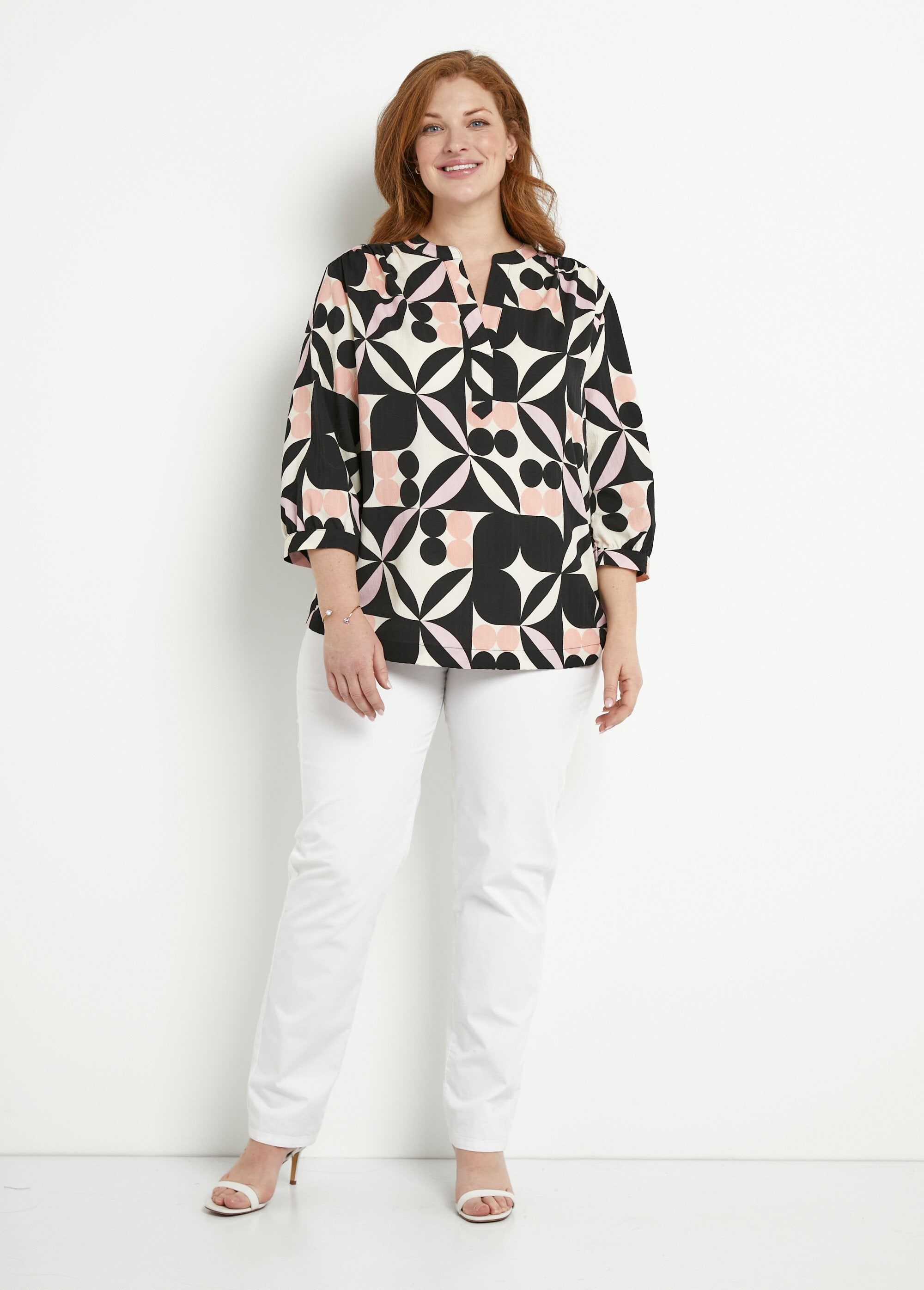 Túnica_larga_de_manga_3/4_con_estampado_gráfico_Negro_y_rosa_SF1_curvy