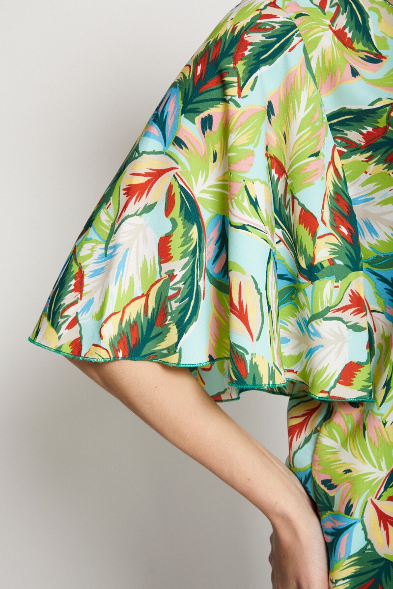 Túnica_de_longitud_media_con_mangas_con_volantes_Fondo_aguamarina_DE2_slim