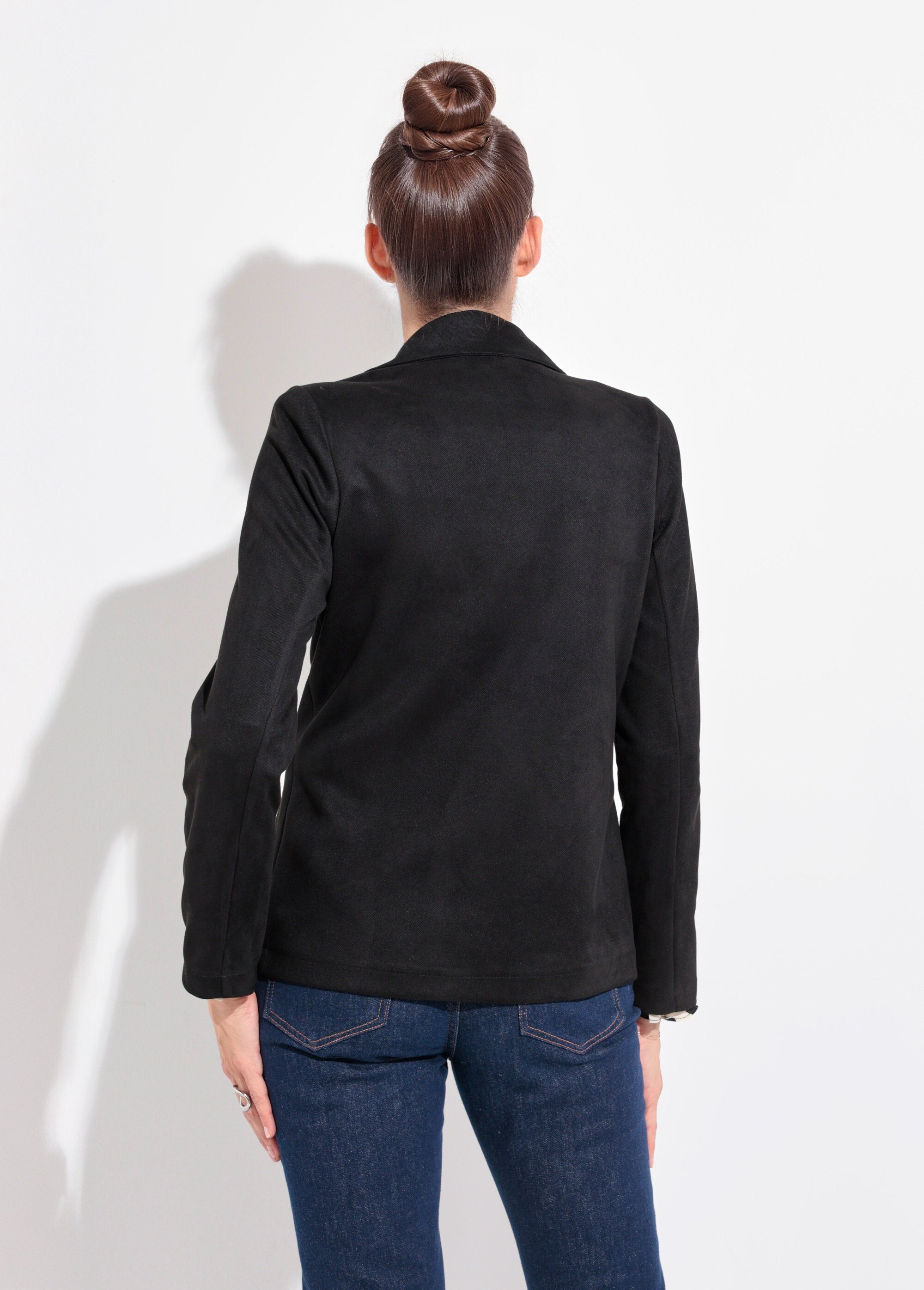 Chaqueta_de_cuello_sastre_de_sarga_suave_con_1_botón_Negro_DO1_slim