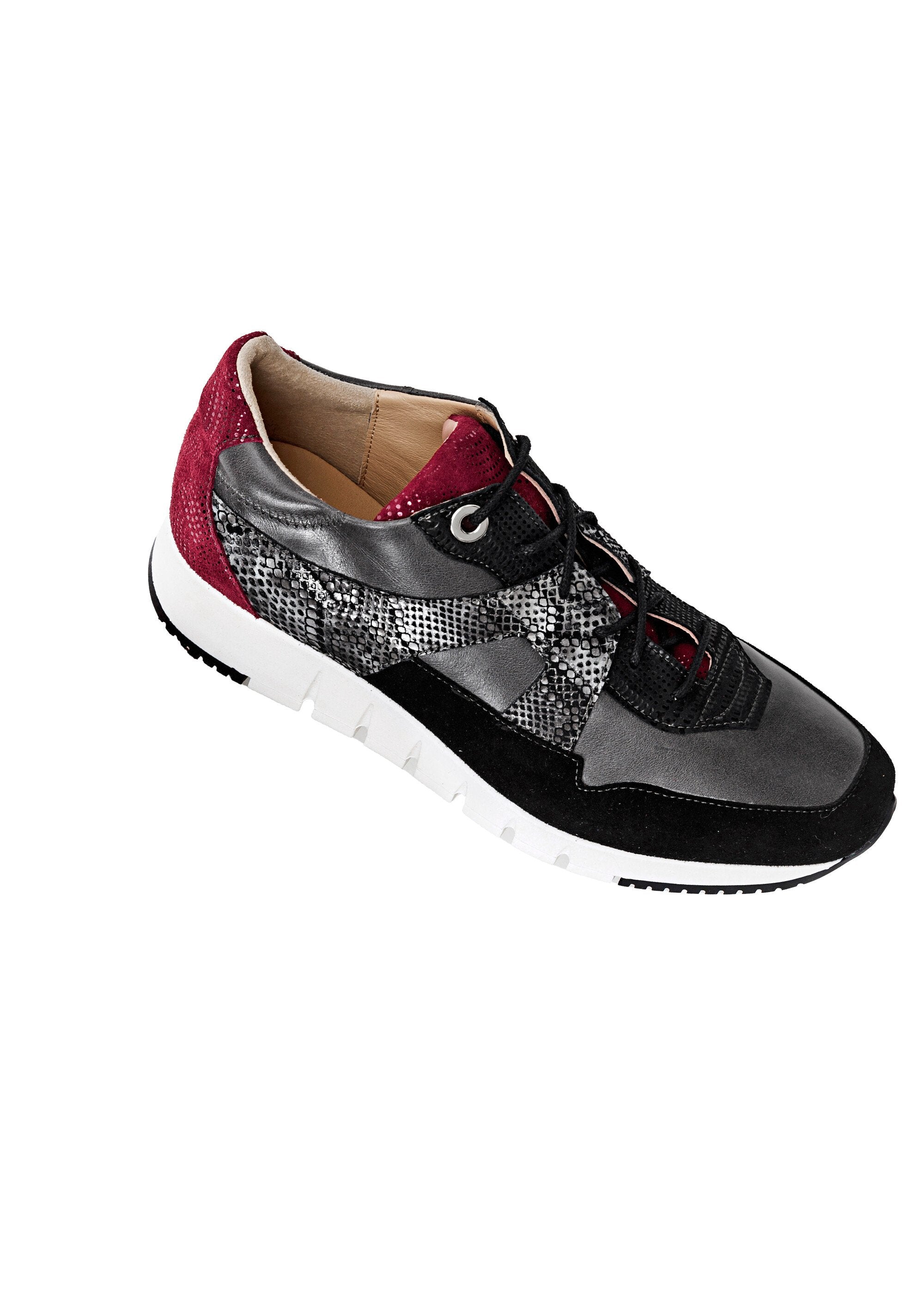 Zapatillas_con_cordones_de_piel_multimateria_Negro_FA1_slim