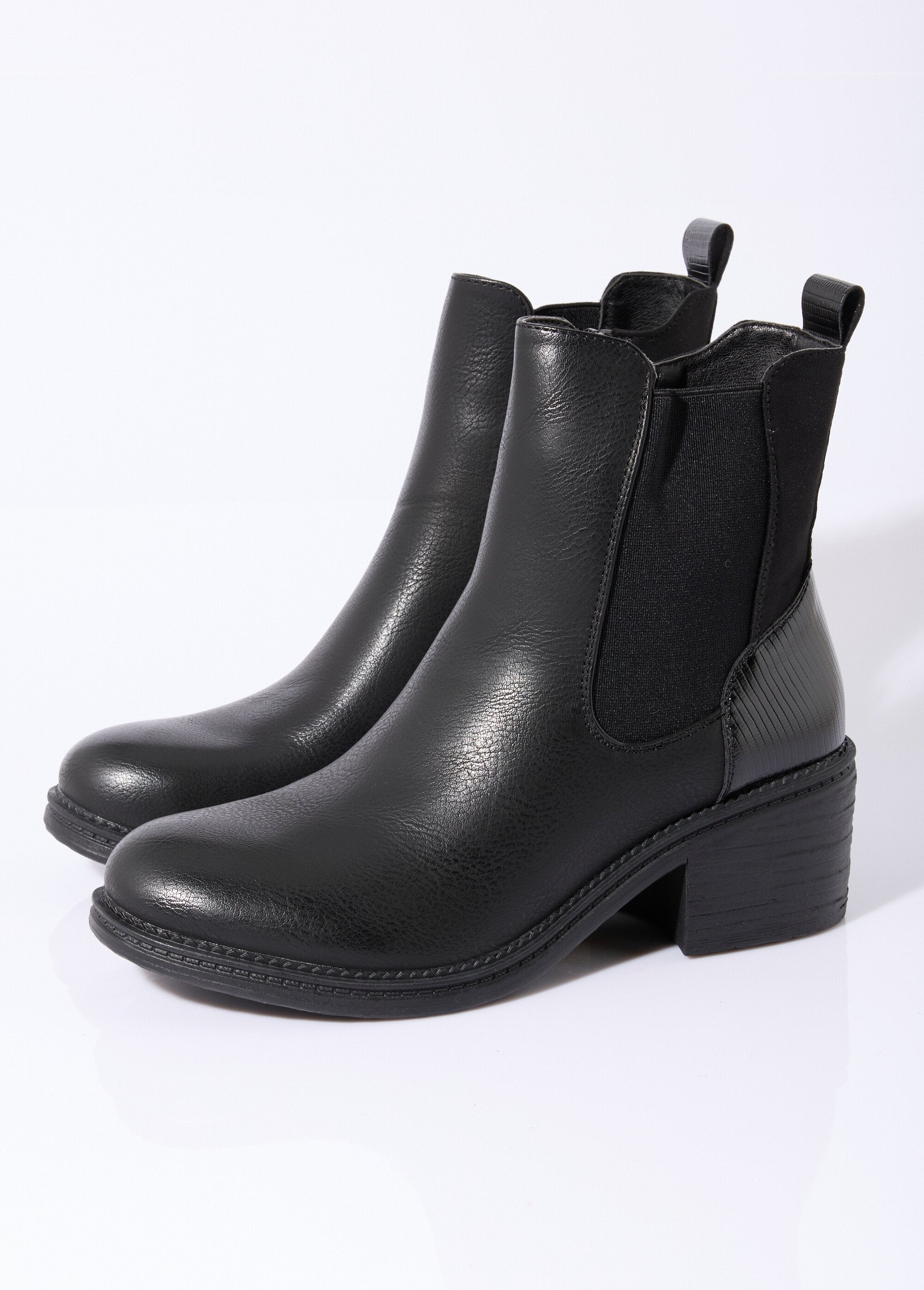 Botas_Chelsea_de_tacón_y_punta_redonda_Negro_DE1_slim