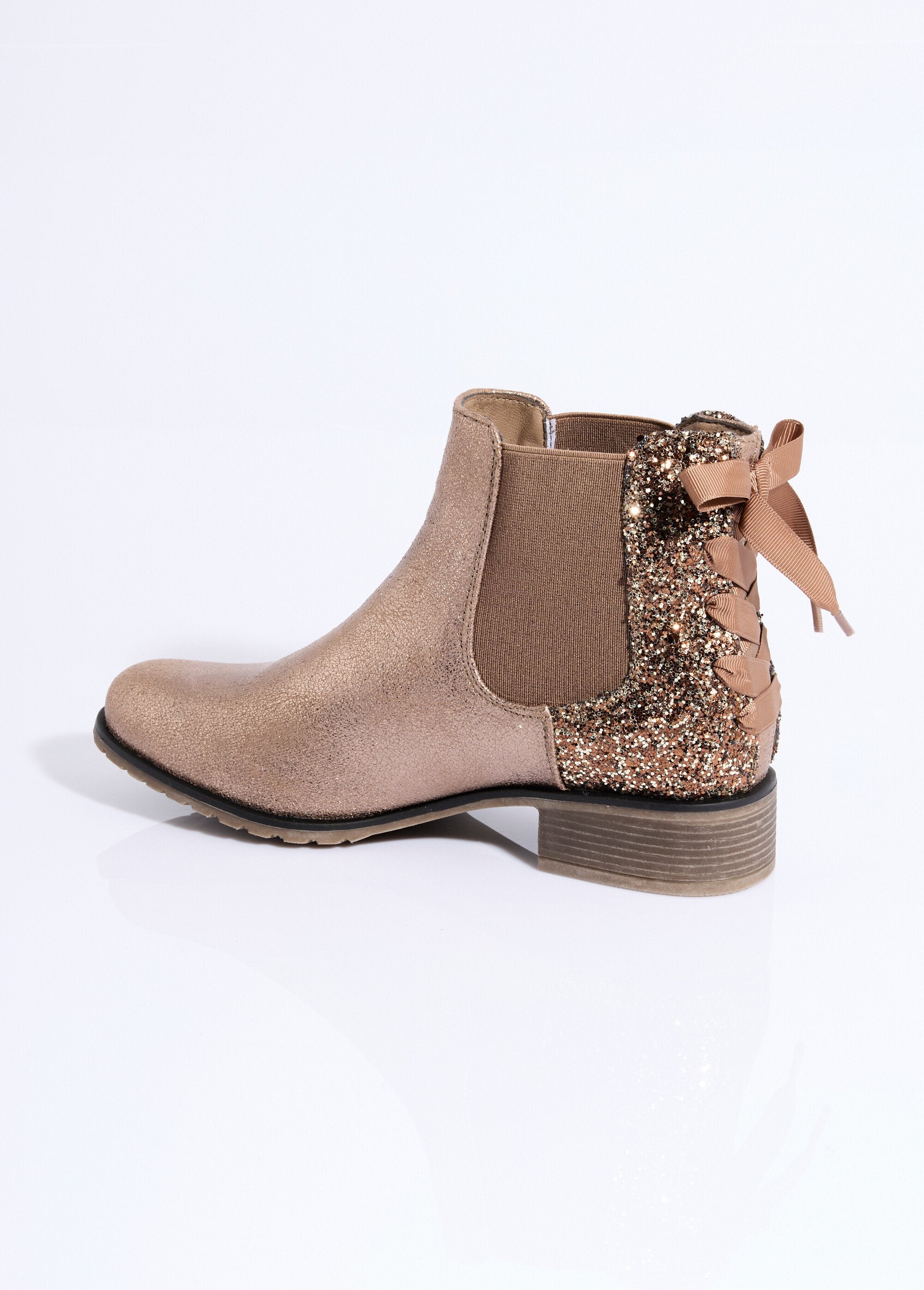 Botas_Chelsea_con_tacones_elegantes_y_lazo_Lunar_DO1_slim