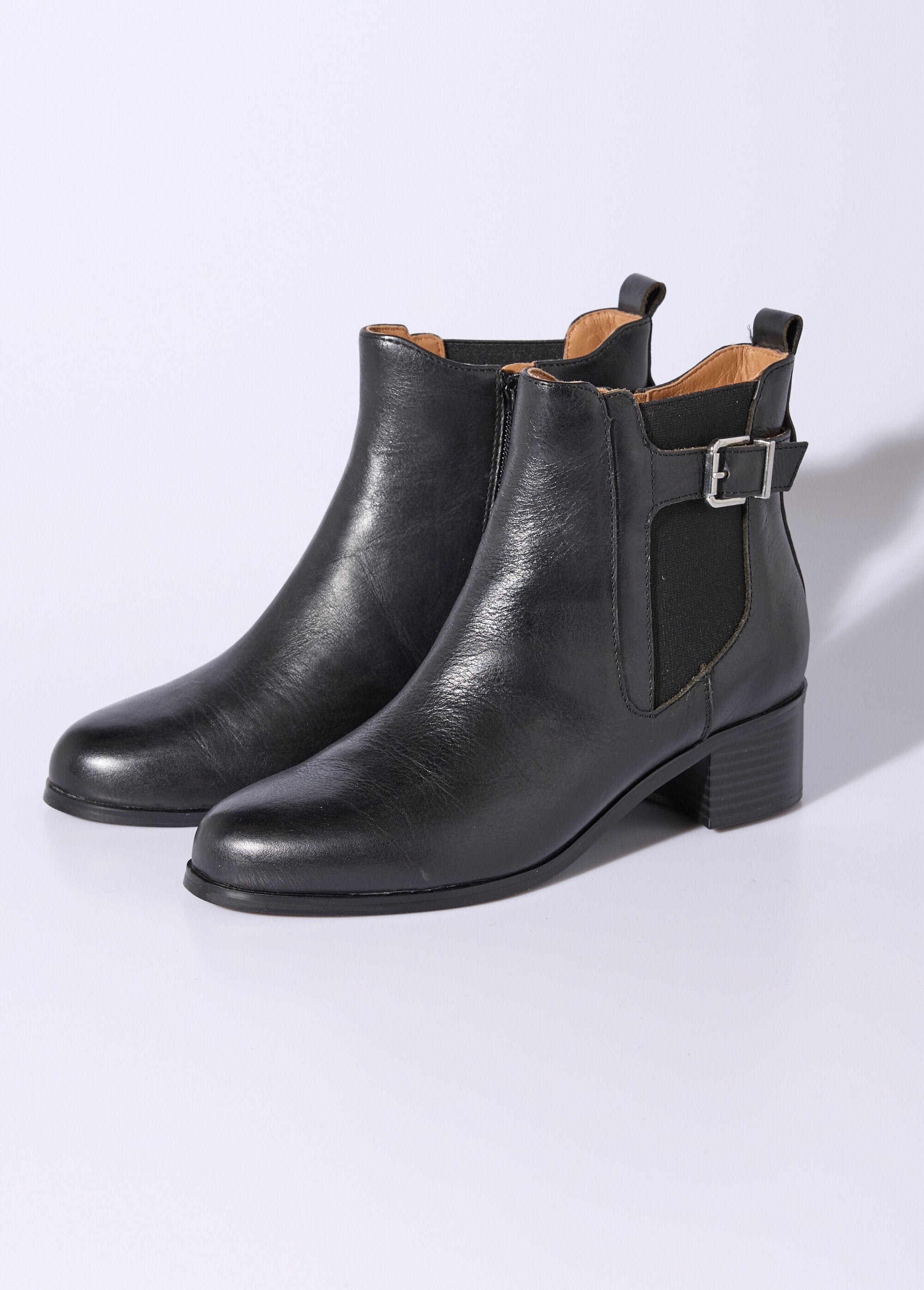 Botas_de_piel_con_tacón_estilo_montar_Negro_DE1_slim