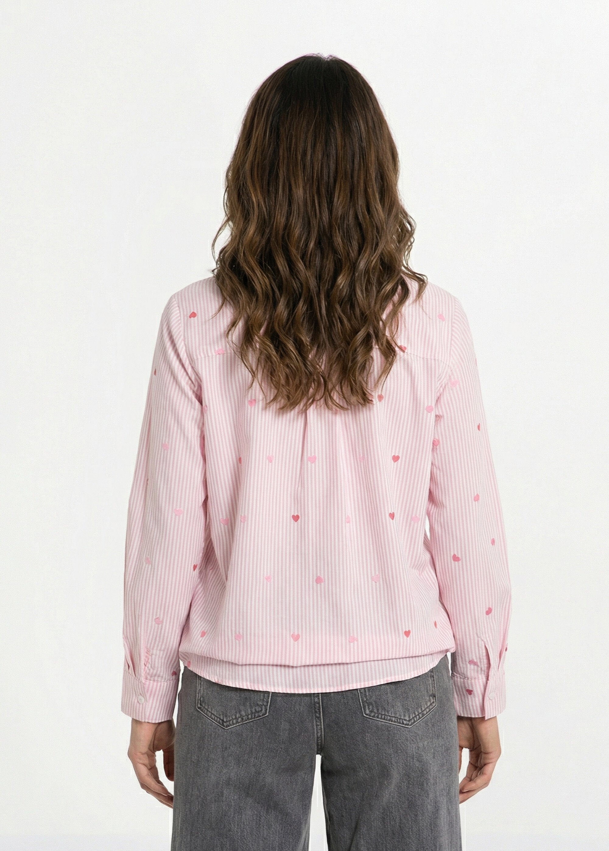 Blusa_de_rayas_con_bordado_de_corazón_Rosa_DO1_slim