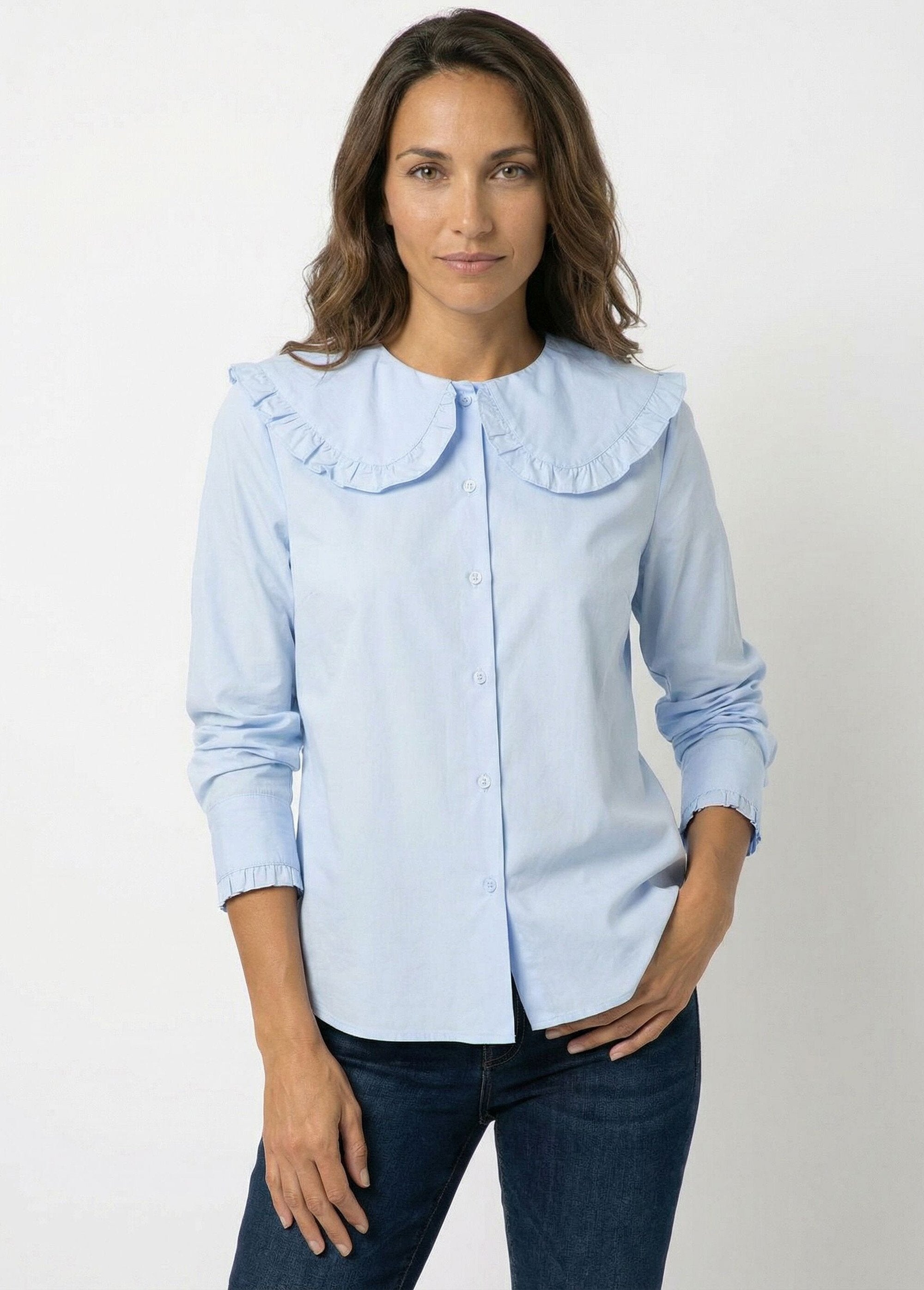 Blusa_con_cuello_Peter_Pan_plisado_Azul_cielo_FA1_slim