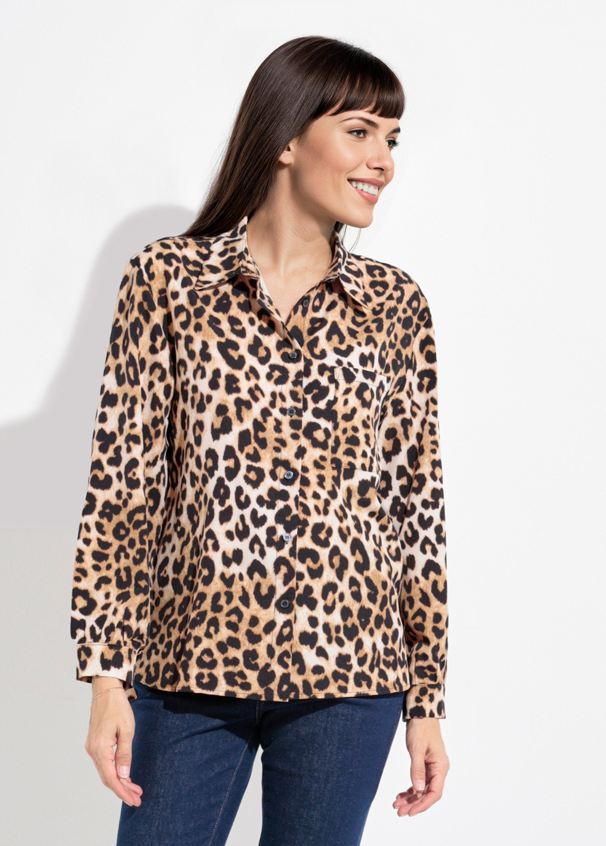 Blusa_fluida_de_leopardo_con_cuello_sastre_Leopardo_FA1_slim