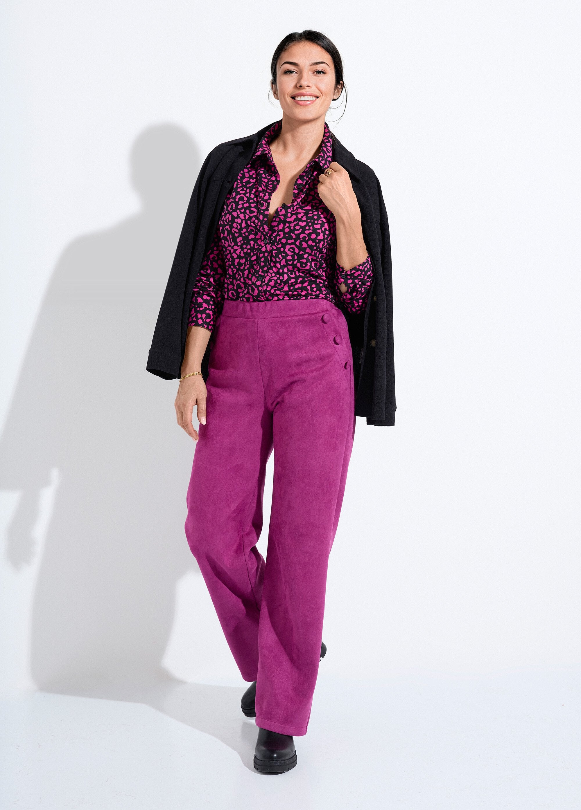 Chemisier_maille_chaude_imprimé_peau_de_bête_Noir_et_fuchsia_SF1_slim