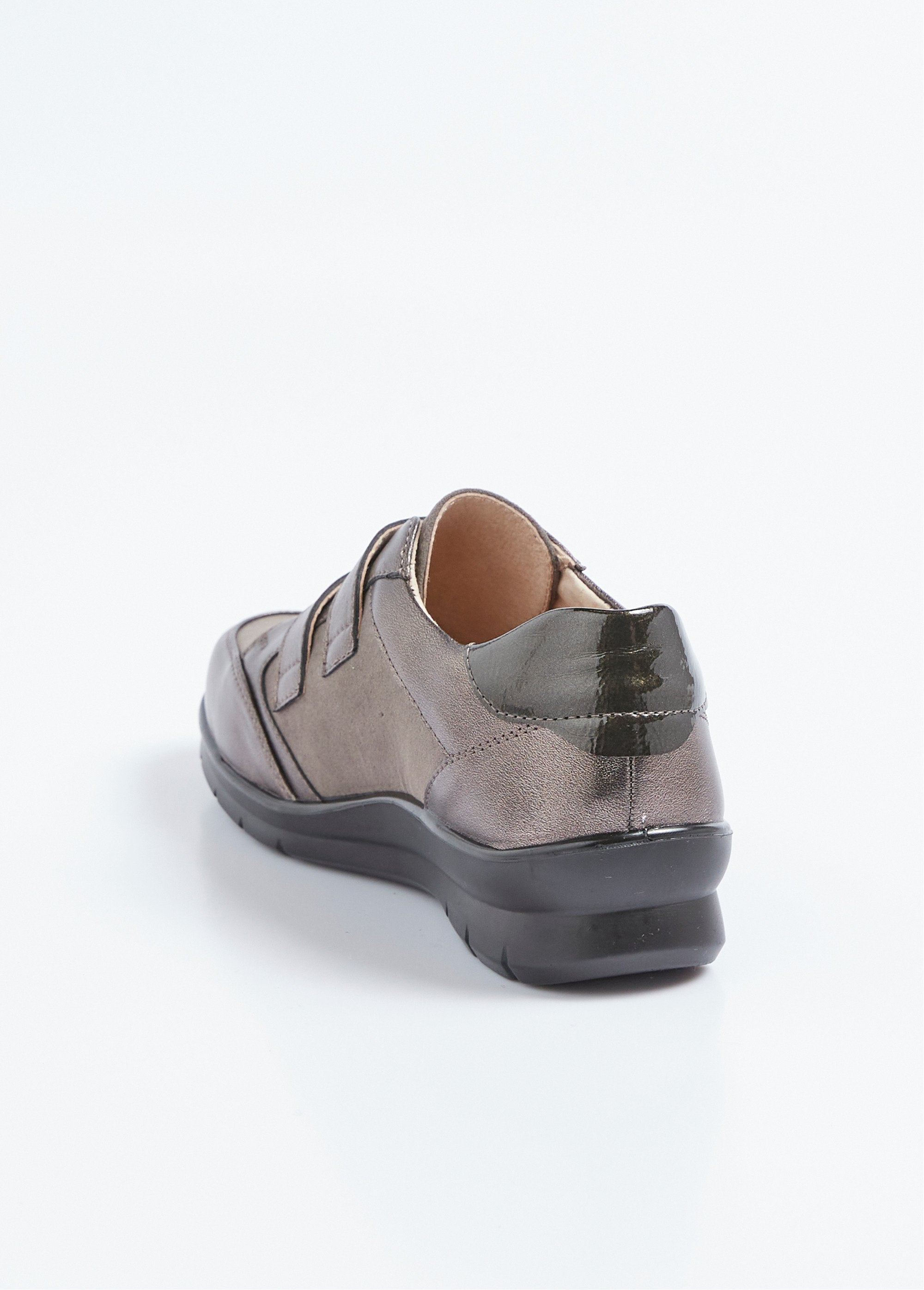Derbys_de_ancho_cómodo_con_velcro_de_dos_materiales_Lunar_DO1_slim
