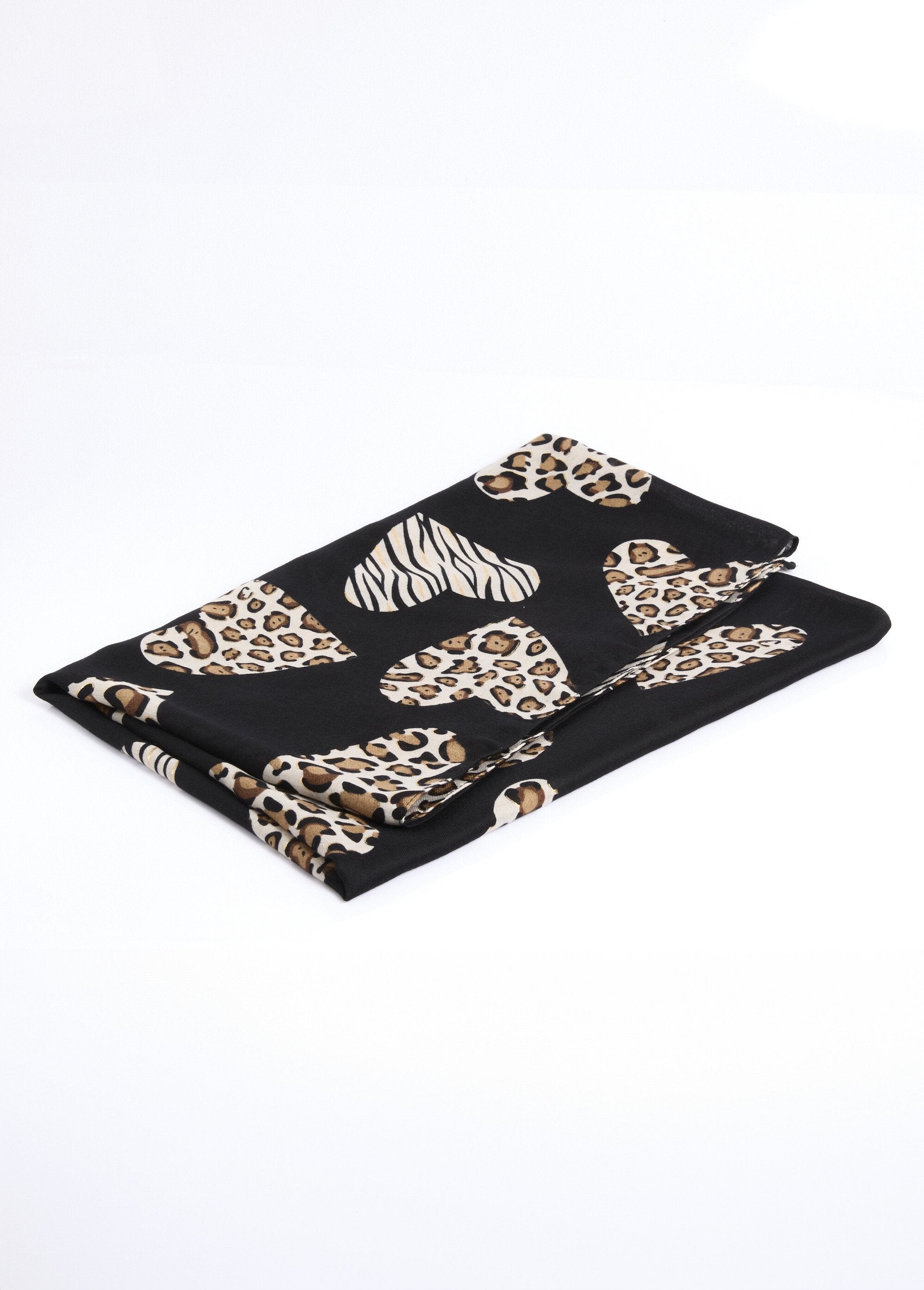 Bufanda_fina_con_corazones_estampados_animales_Negro_DE1_slim