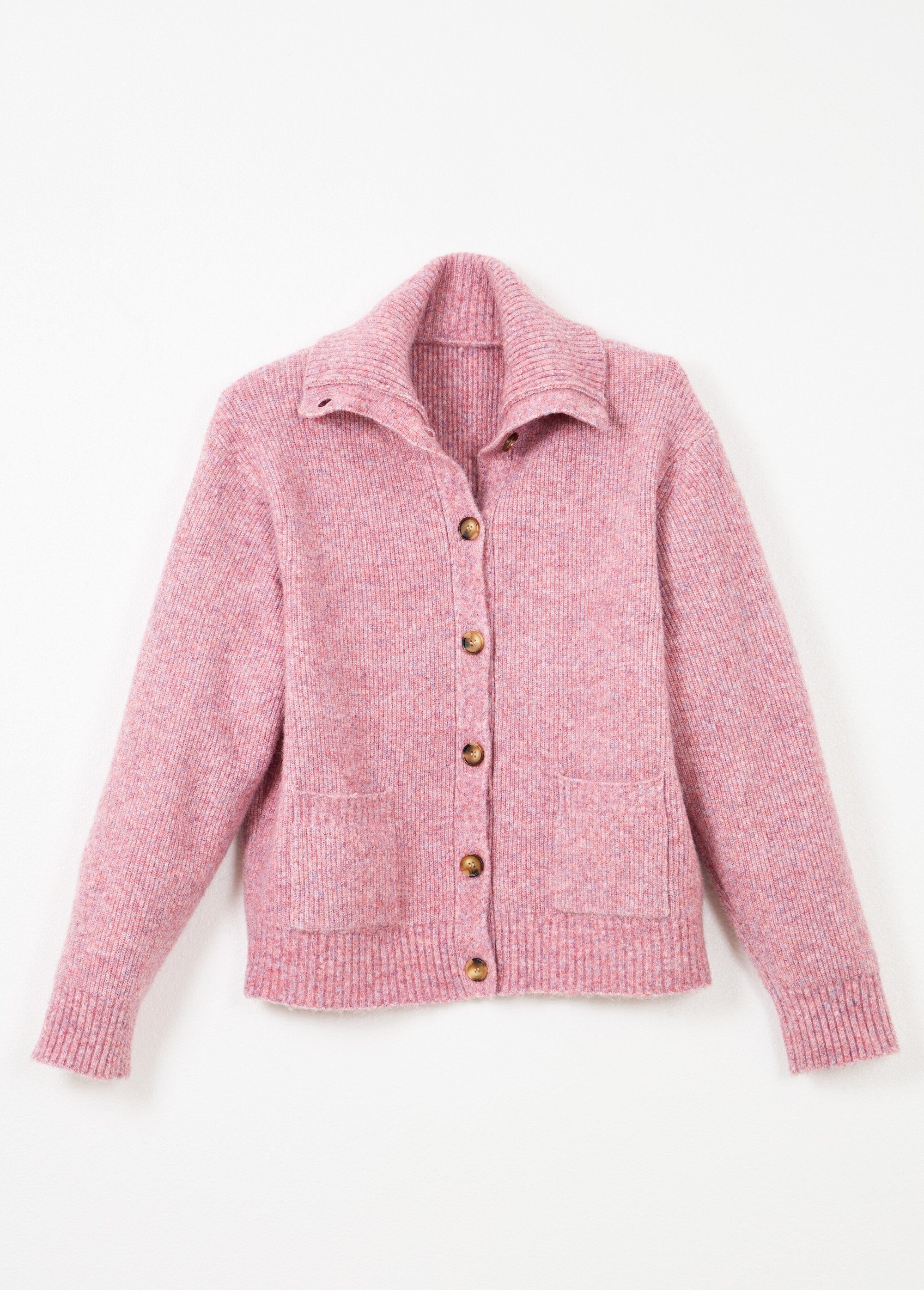 Chaleco_cálido_de_canalé_con_botones,_de_lana_y_fibras_recicladas_Rosa_AP1_slim