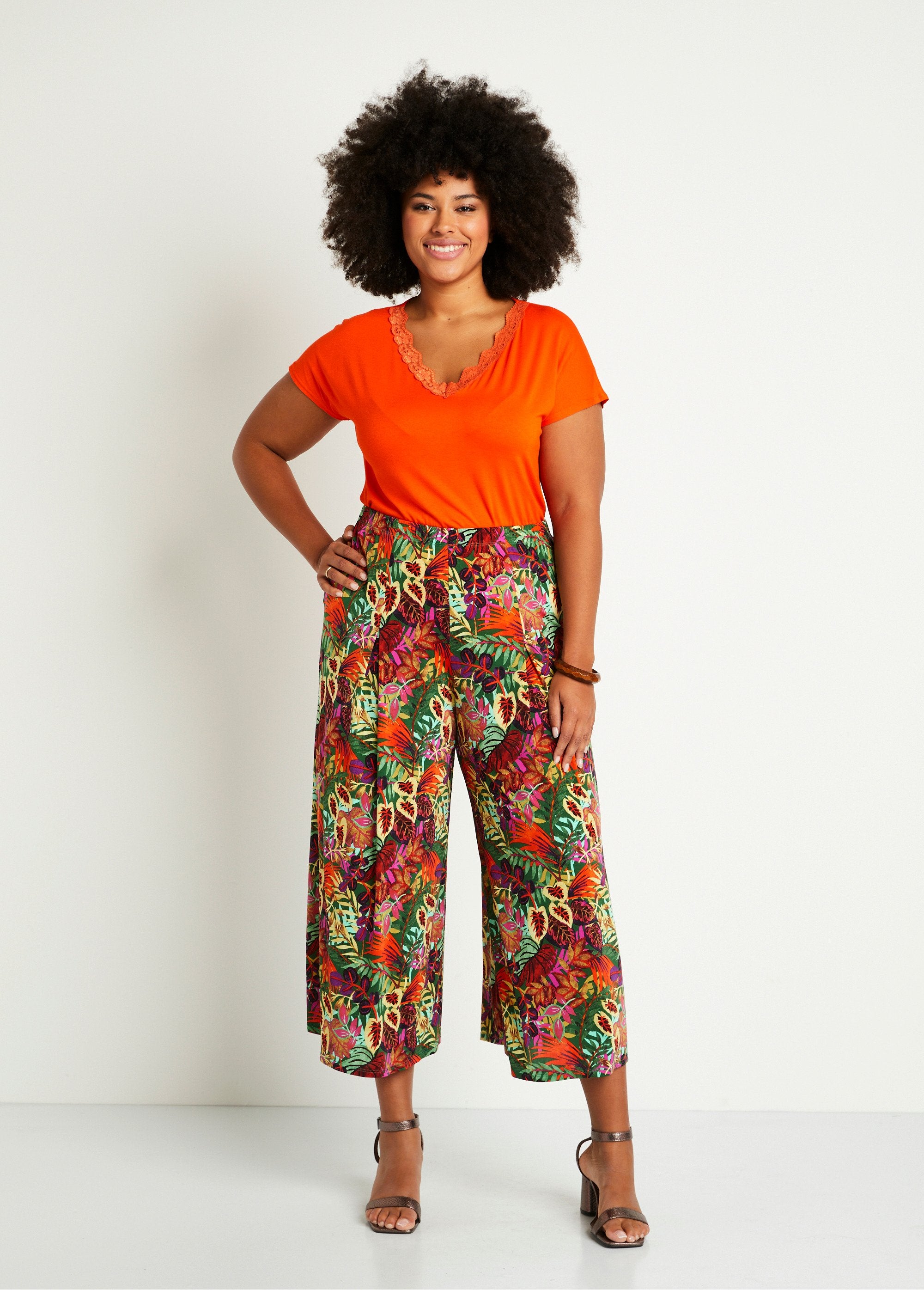 Culottes_holgados_con_cintura_elástica_Multicolor_SF1_curvy