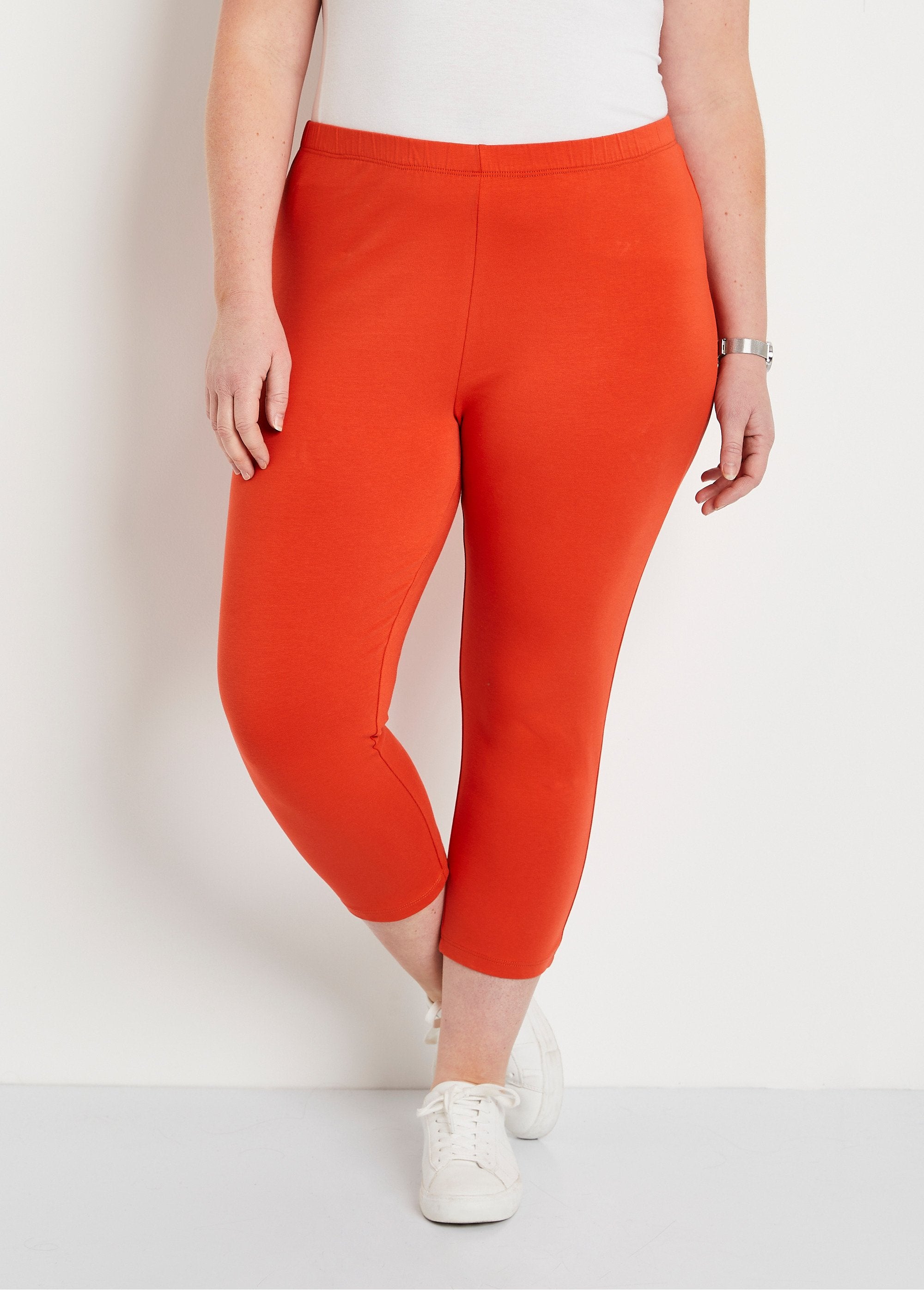 Legging_corto_de_algodón_con_cintura_elástica_naranja_FA1_curvy