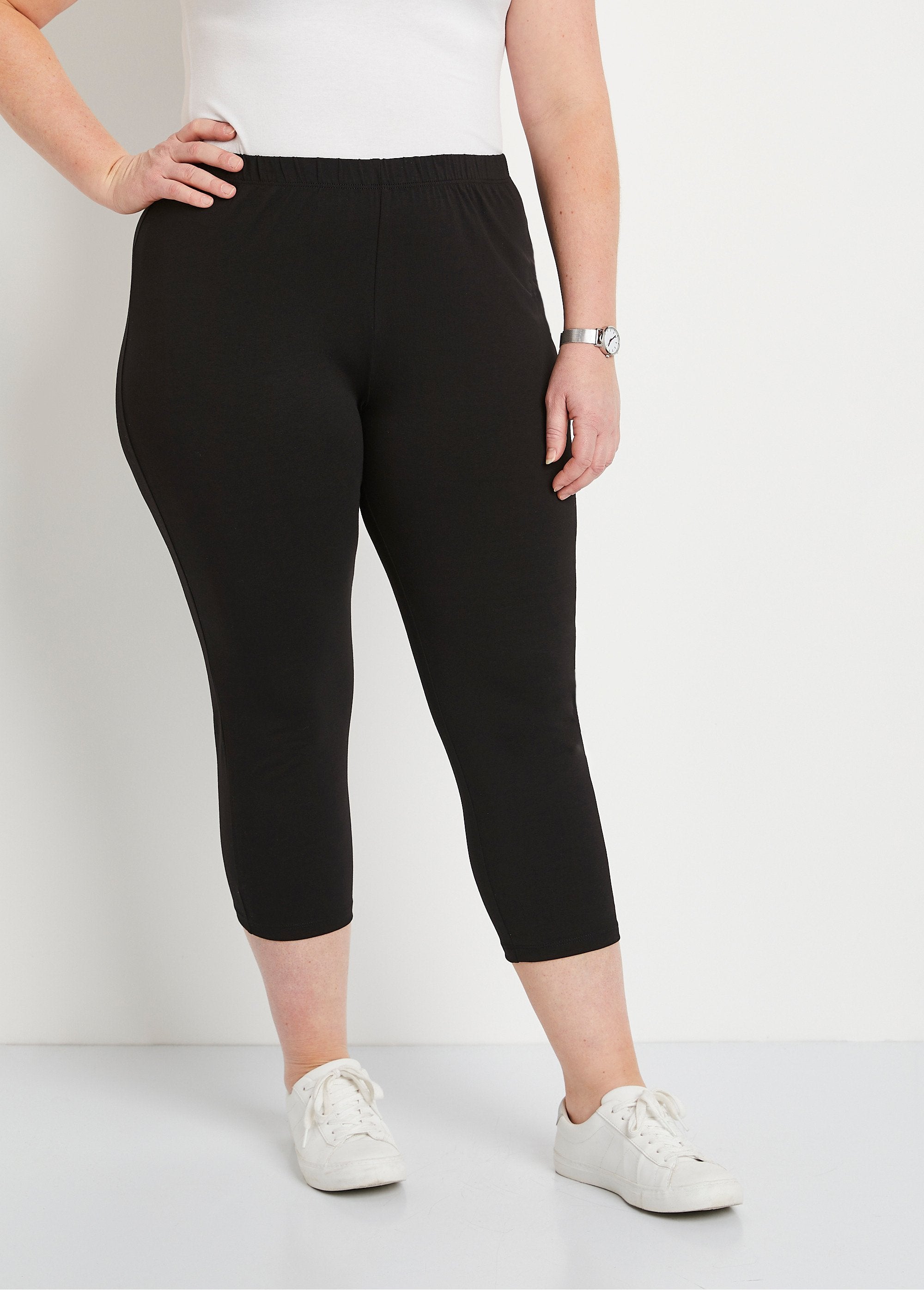 Legging_corto_de_algodón_con_cintura_elástica_Negro_FA1_curvy