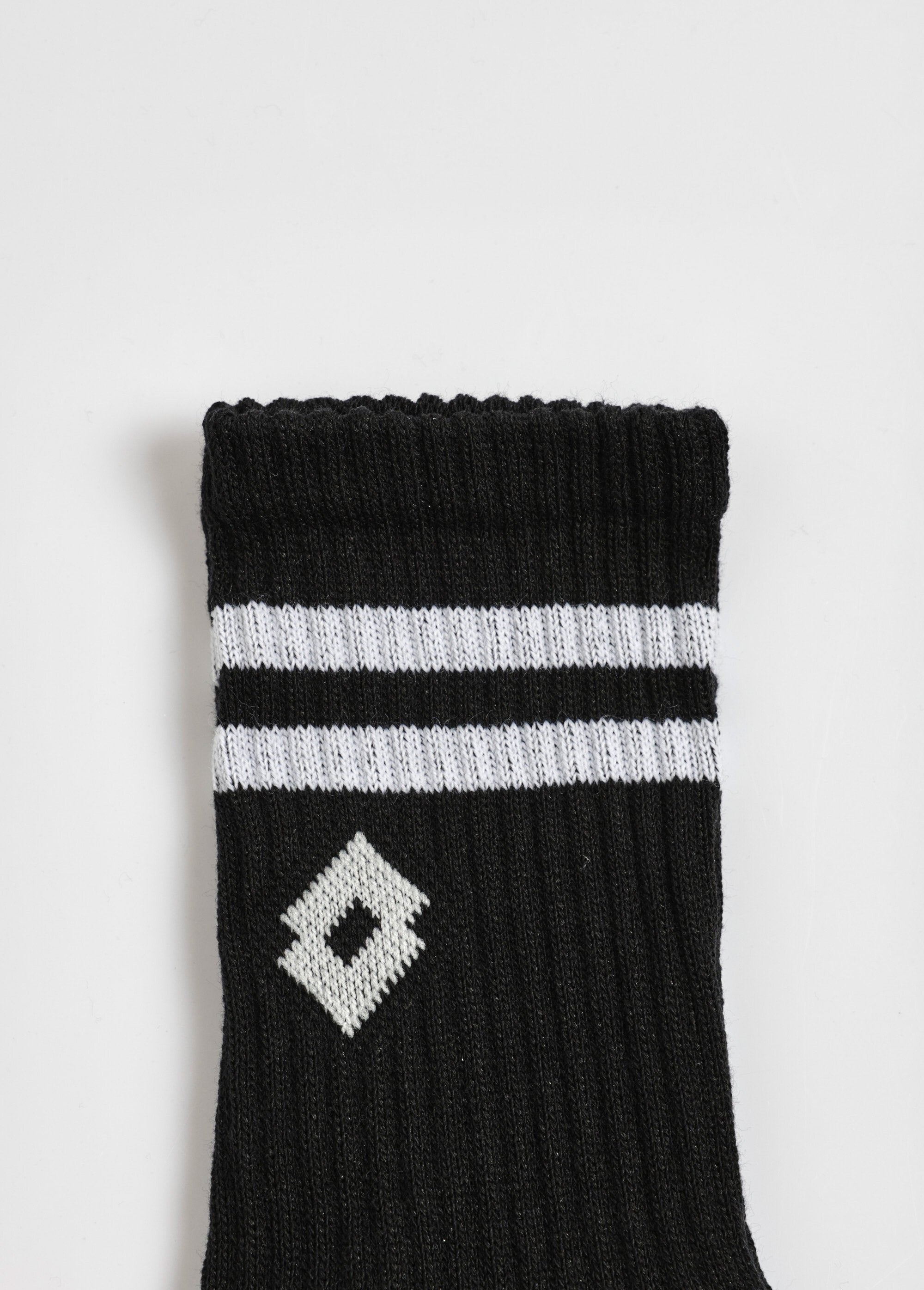 Pack_de_3_calcetines_deportivos_acanalados_Negro_DE2_slim