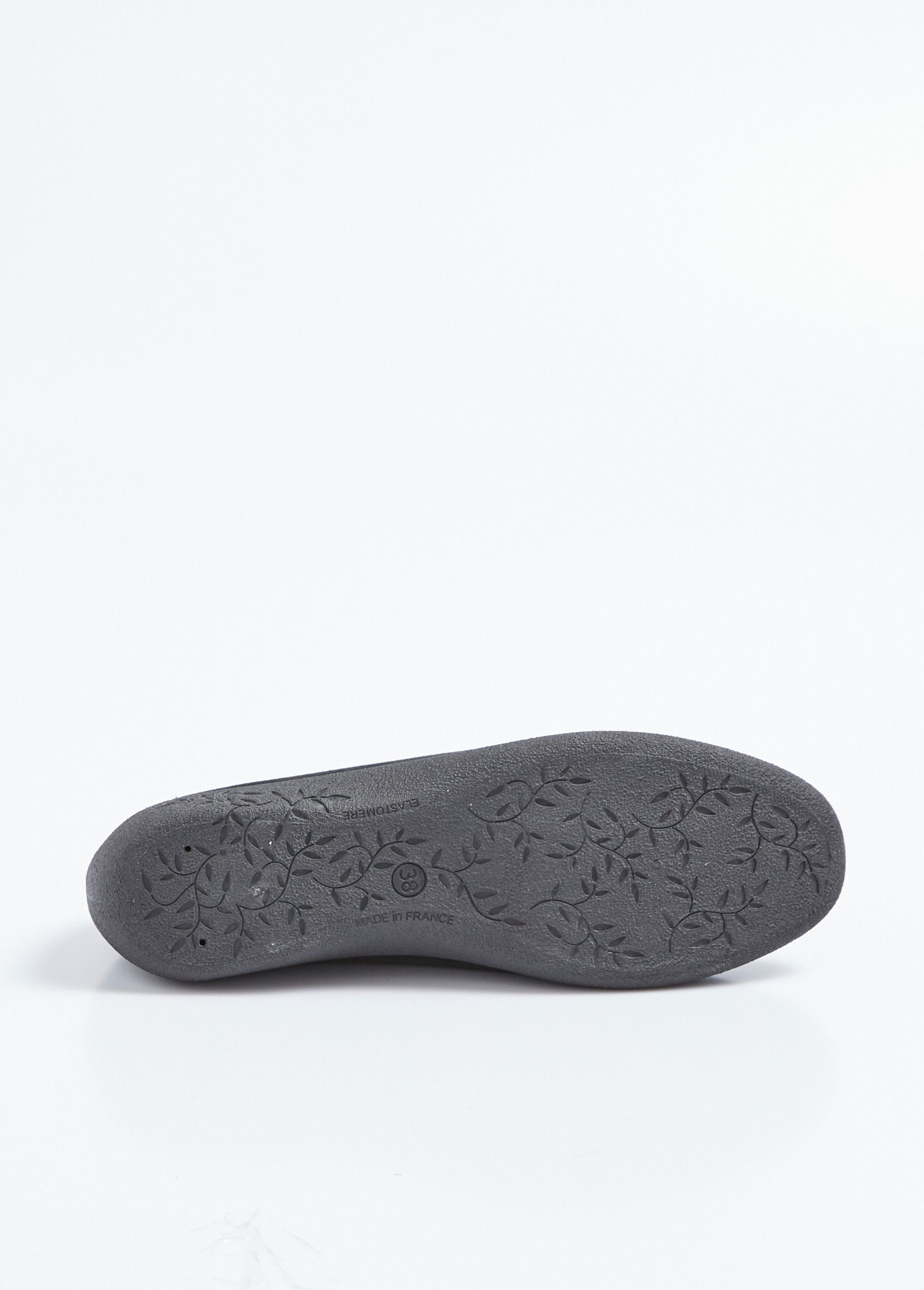 Mocasines_de_cuña_de_piel_de_ante_suave_Negro_UN1_slim