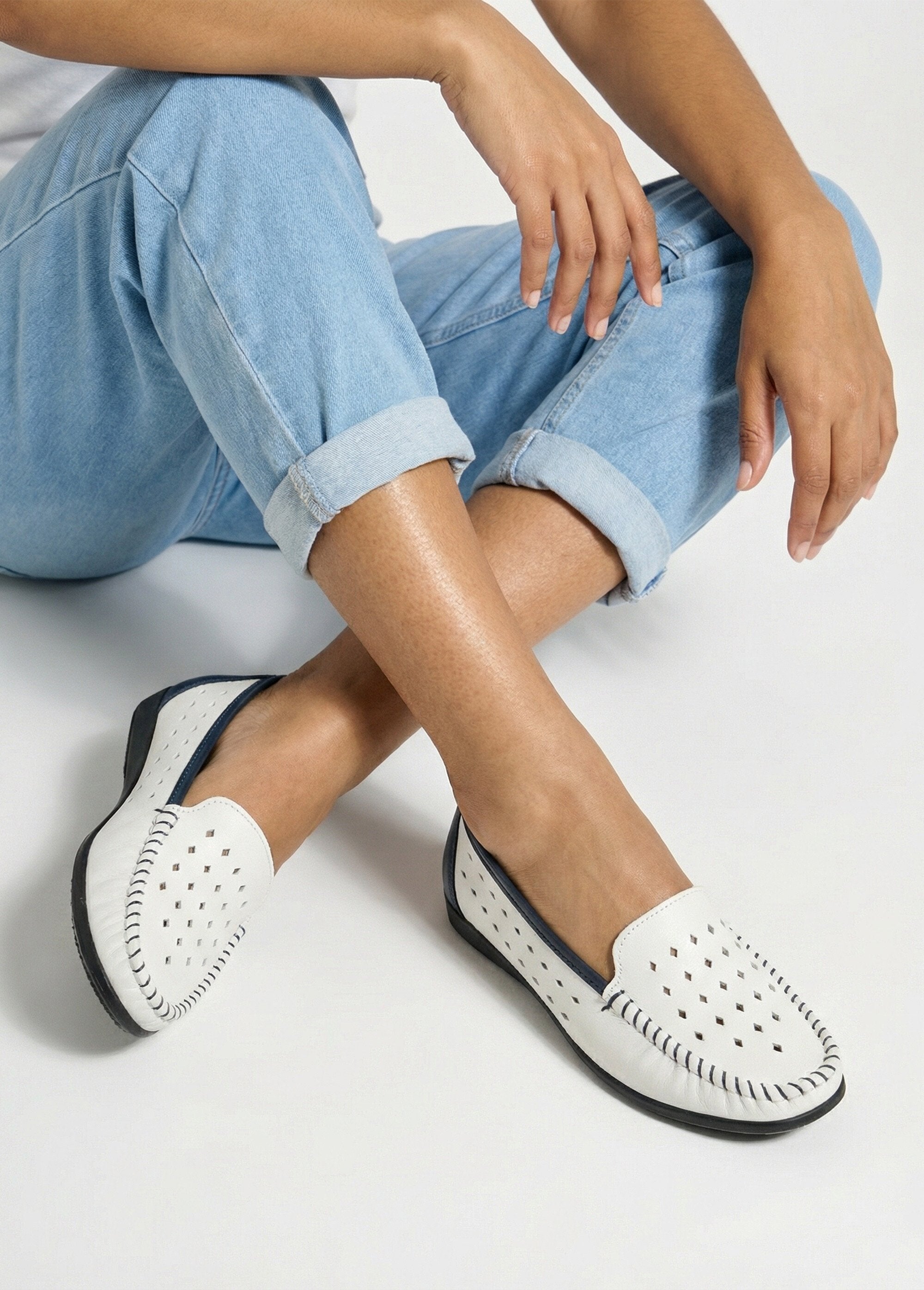 Mocasines_anchos_confort_de_piel_suave_Blanco,_Blanca_SF1_slim