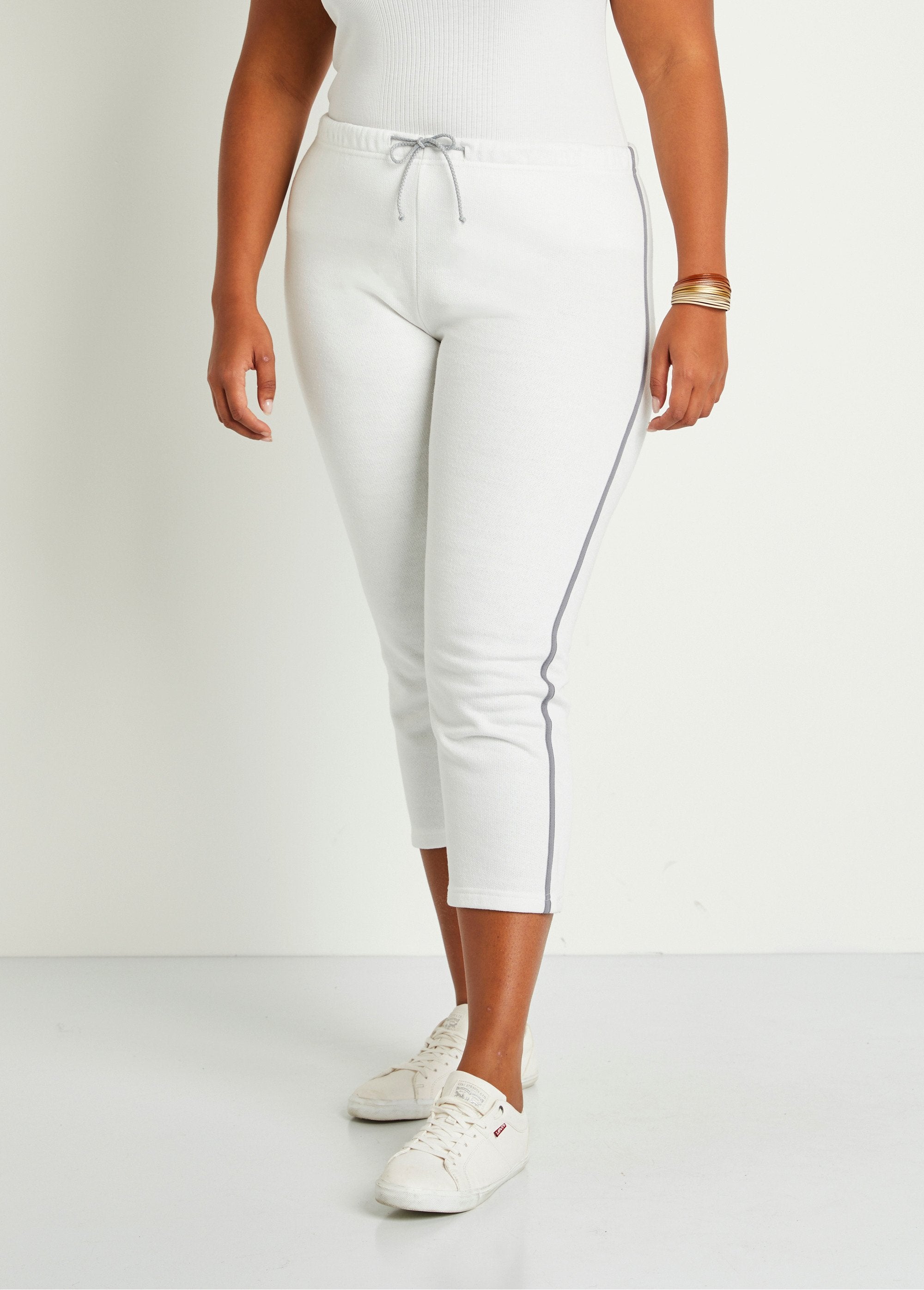 Pantalones_cortos_de_estar_por_casa_con_rayas_laterales_Blanco,_Blanca_FA1_curvy