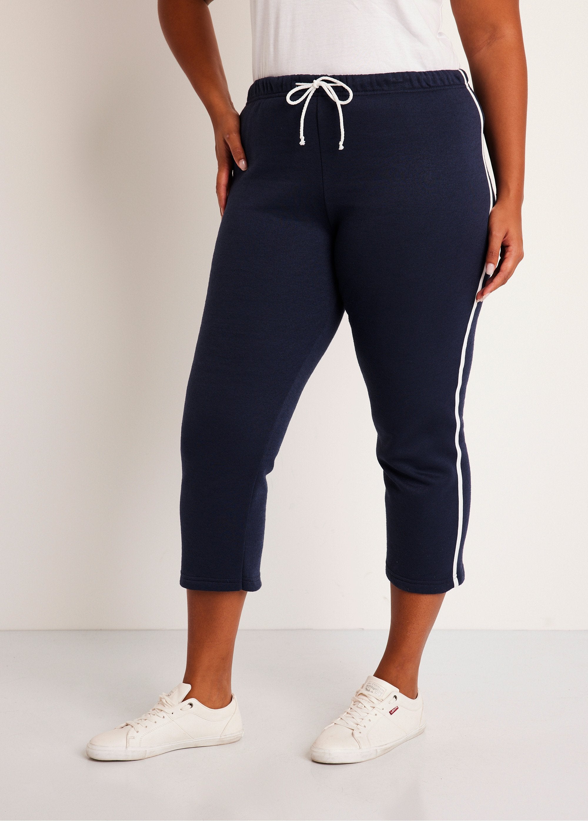 Pantalones_cortos_de_estar_por_casa_con_rayas_laterales_Marina_FA1_curvy