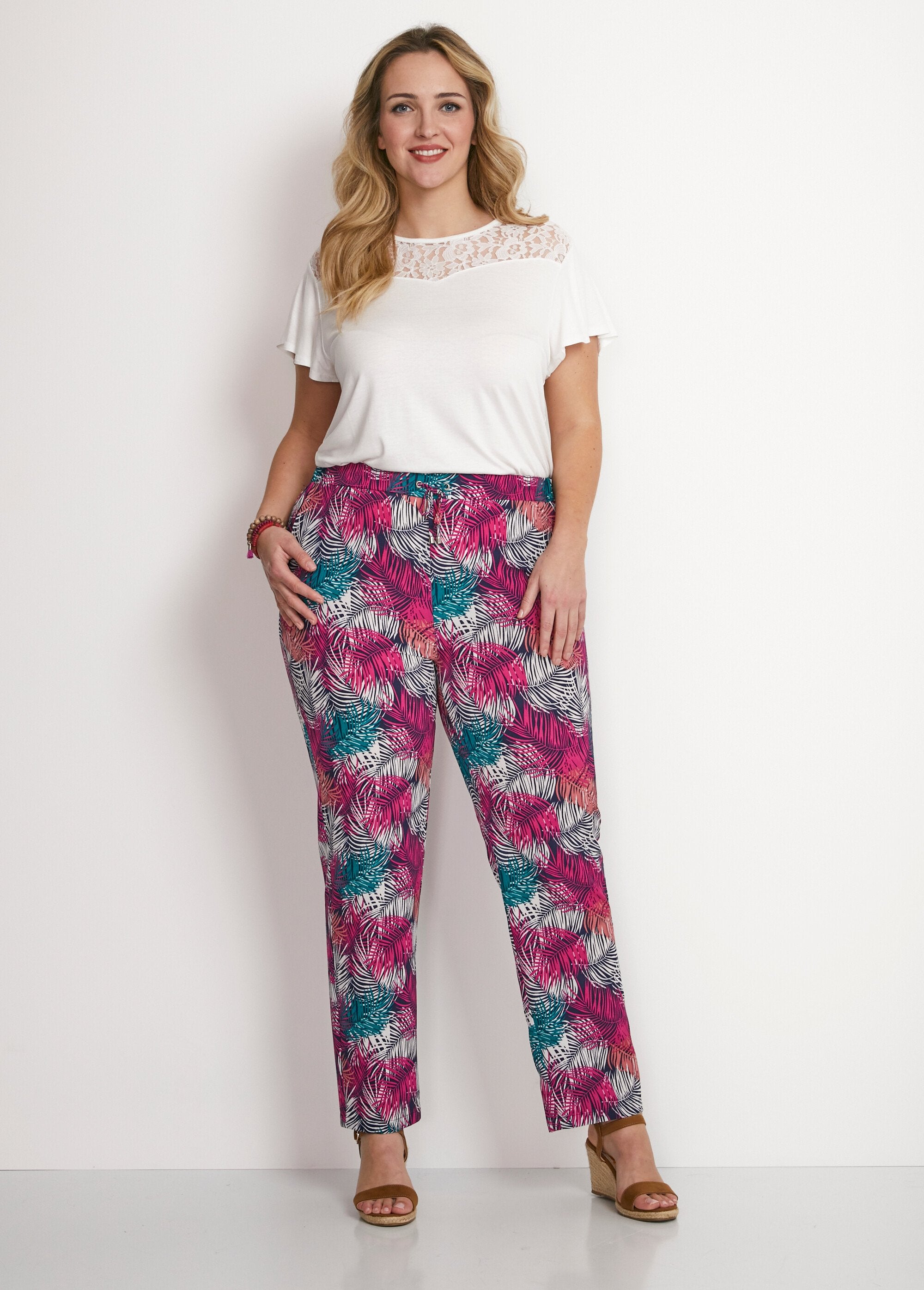 Pantalon_fluide_taille_élastiquée_Imprime_fuchsia_SF1_curvy