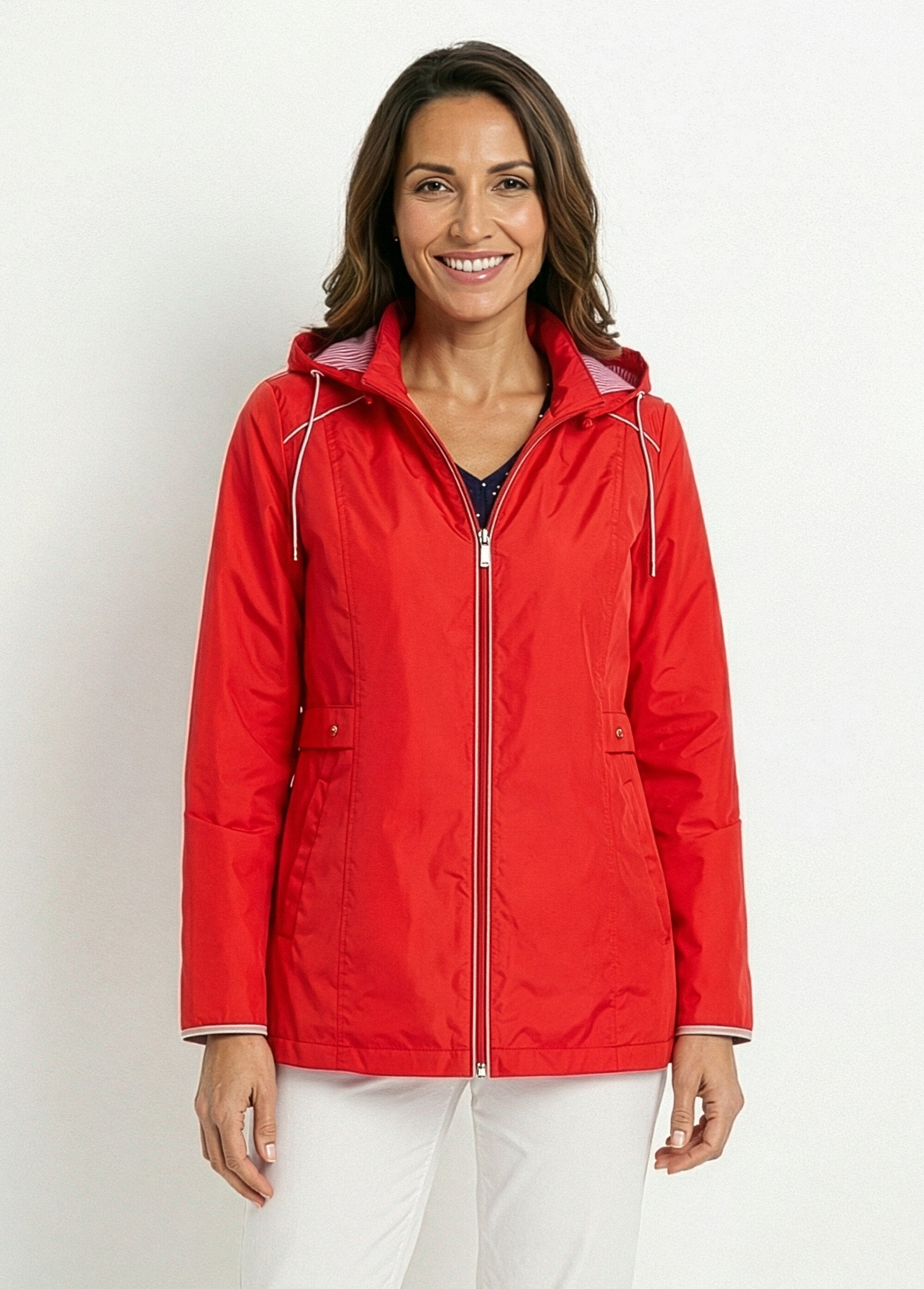 Parka_corta_ligera_con_cremallera_y_capucha_Rojo_FA1_slim