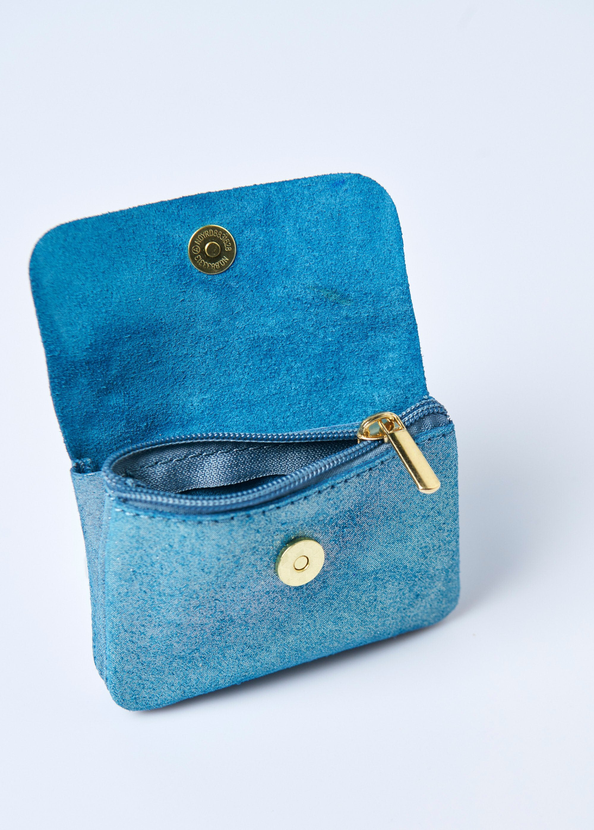 Petit_porte-monnaie_zippé_cuir_irisé_Bleu_irise_DE1_slim