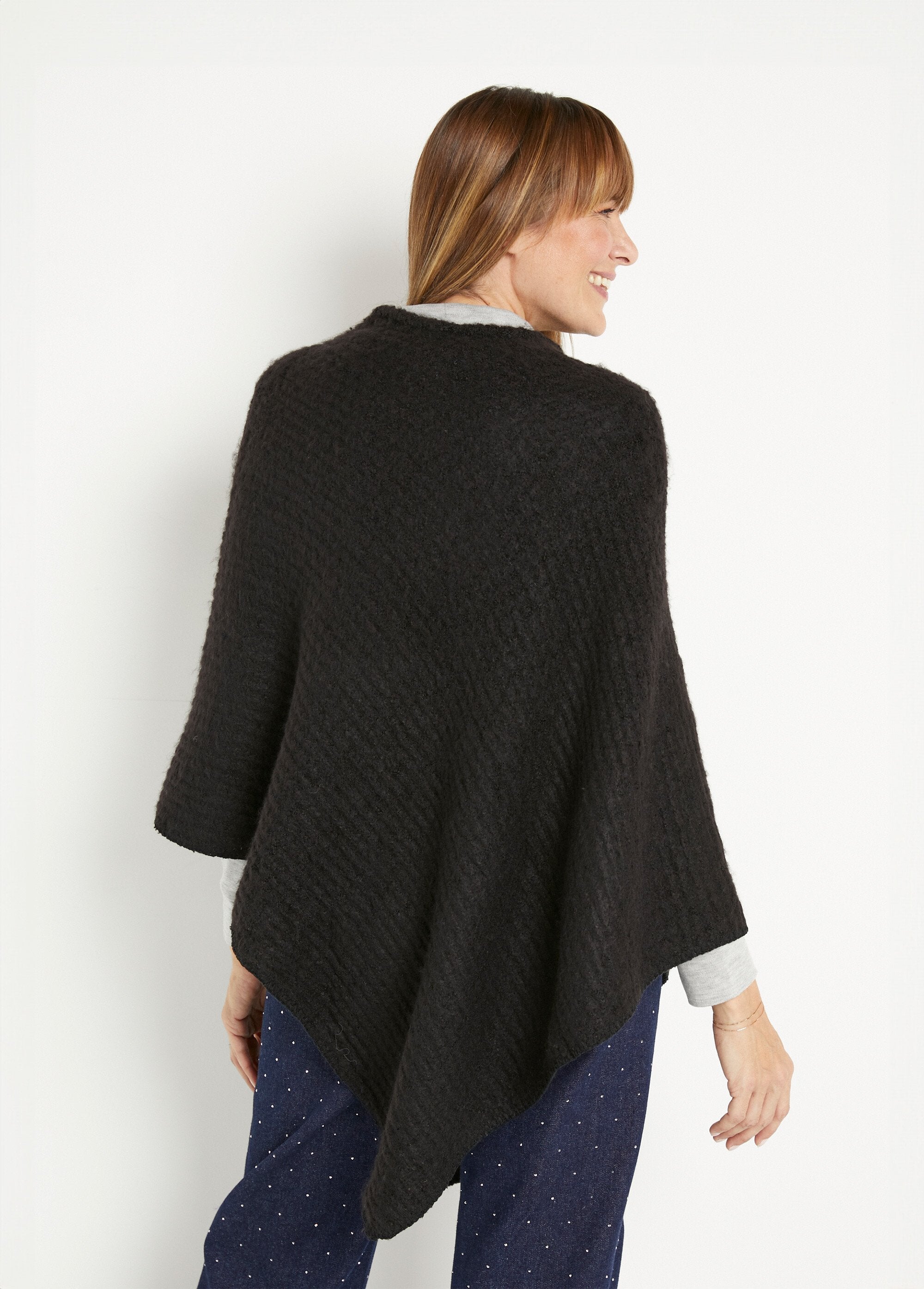 Poncho_en_maille_mousseuse_chaude_Noir_DO1_slim