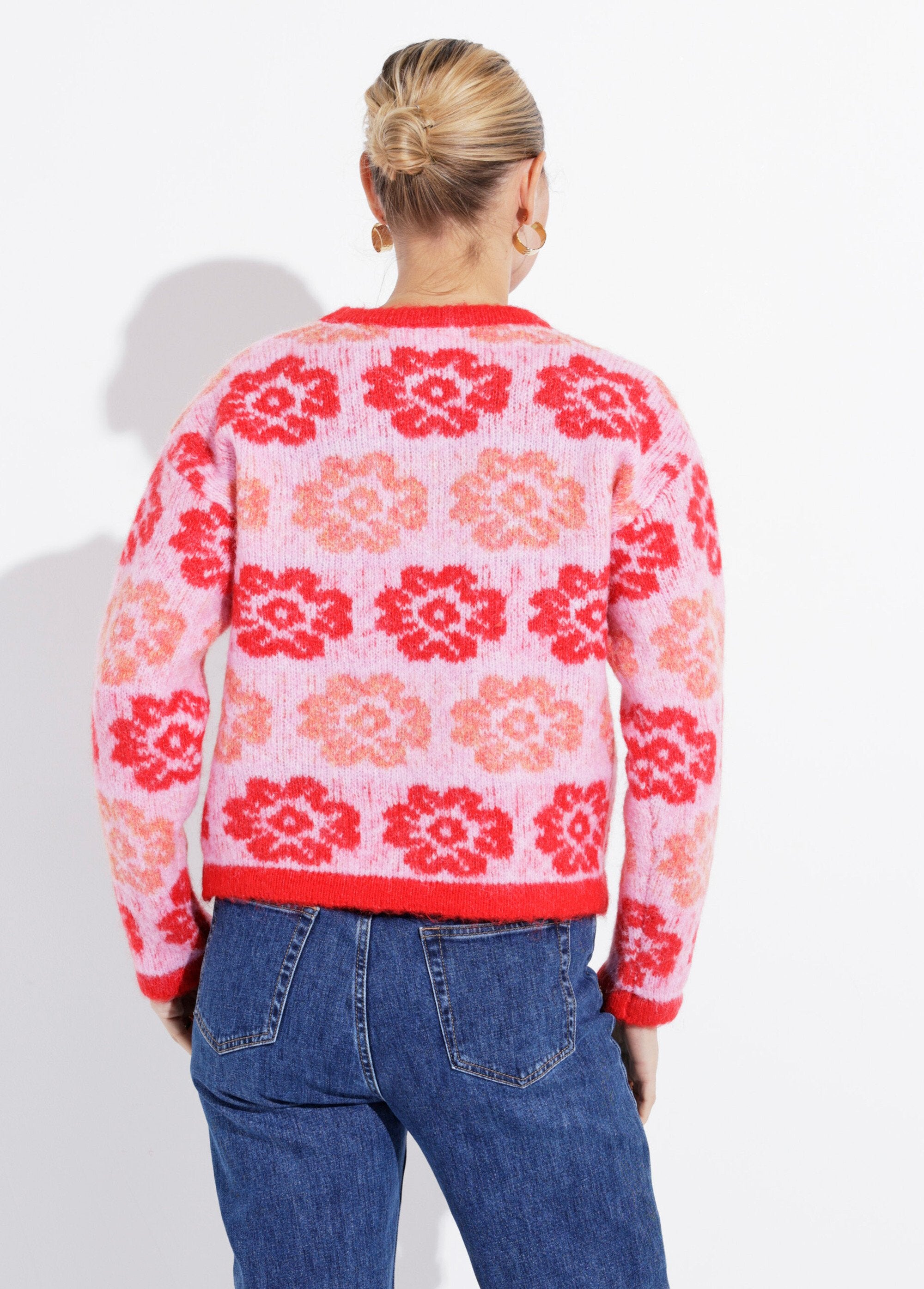 Suéter_de_punto_floral_corto_rosa_y_rojo_DO1_slim