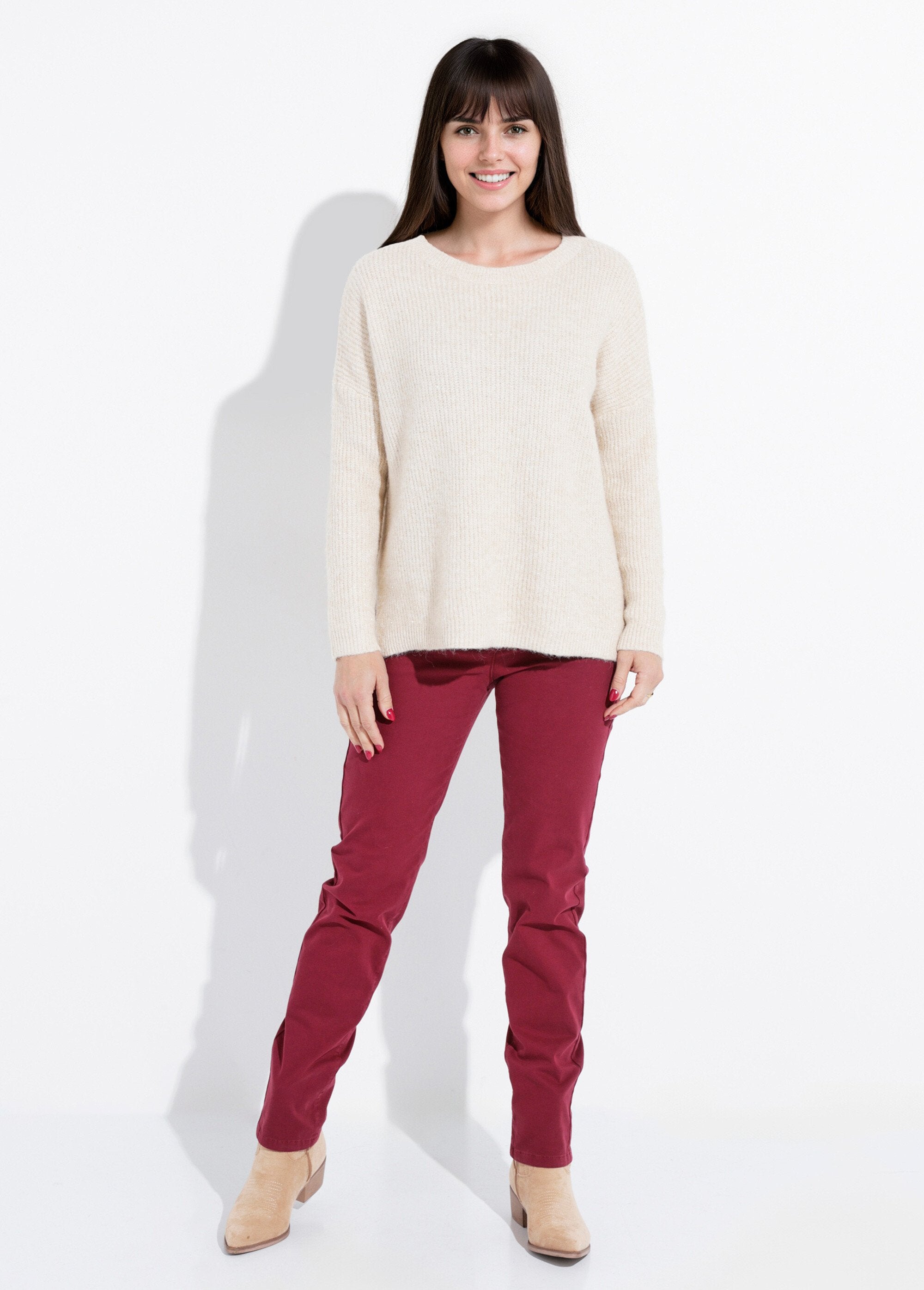 Suéter_de_punto_esponjoso_con_cuello_barco_Beige_SF1_slim