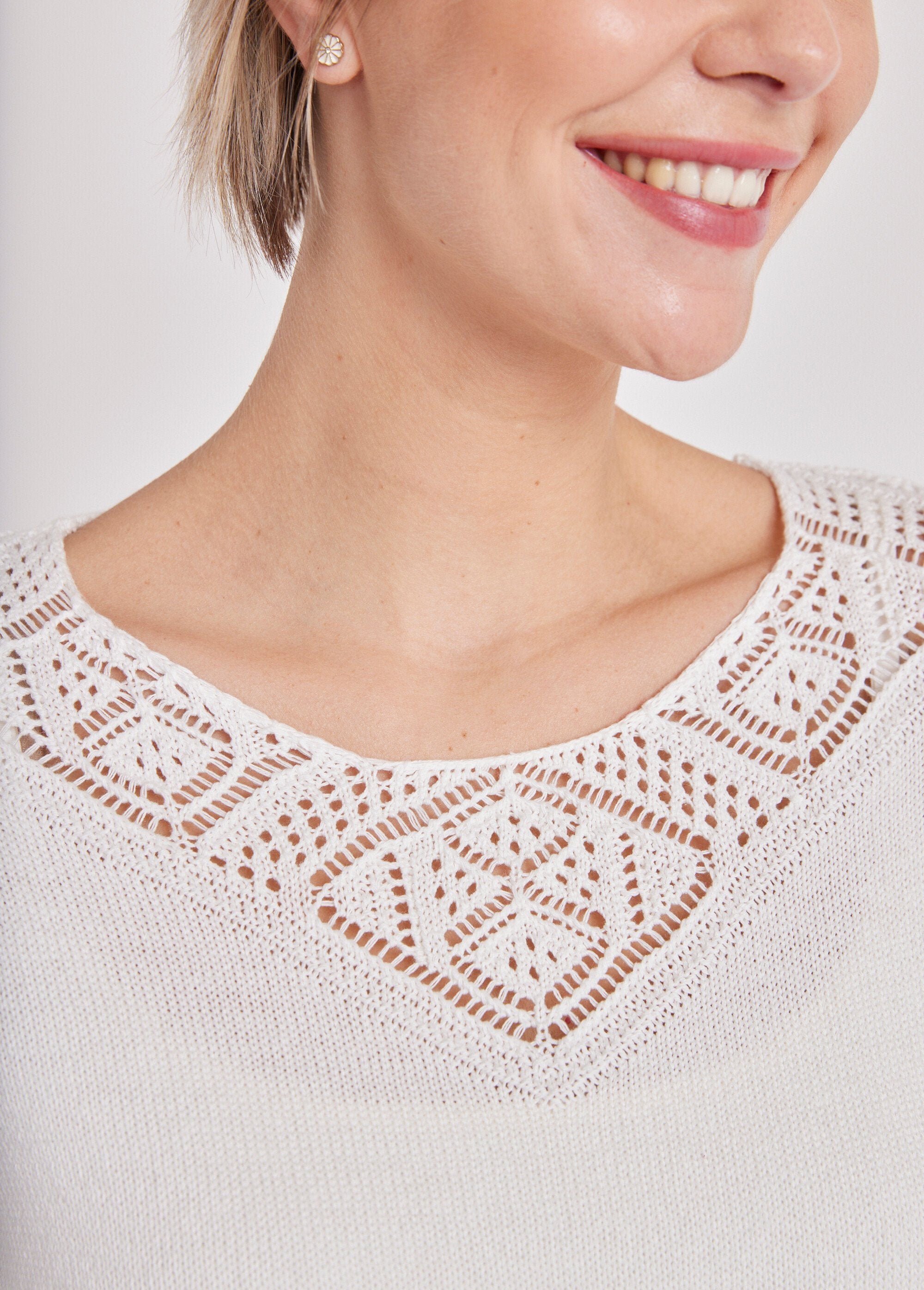 Jersey_de_punto_de_manga_larga_Blanco,_Blanca_DE3_slim
