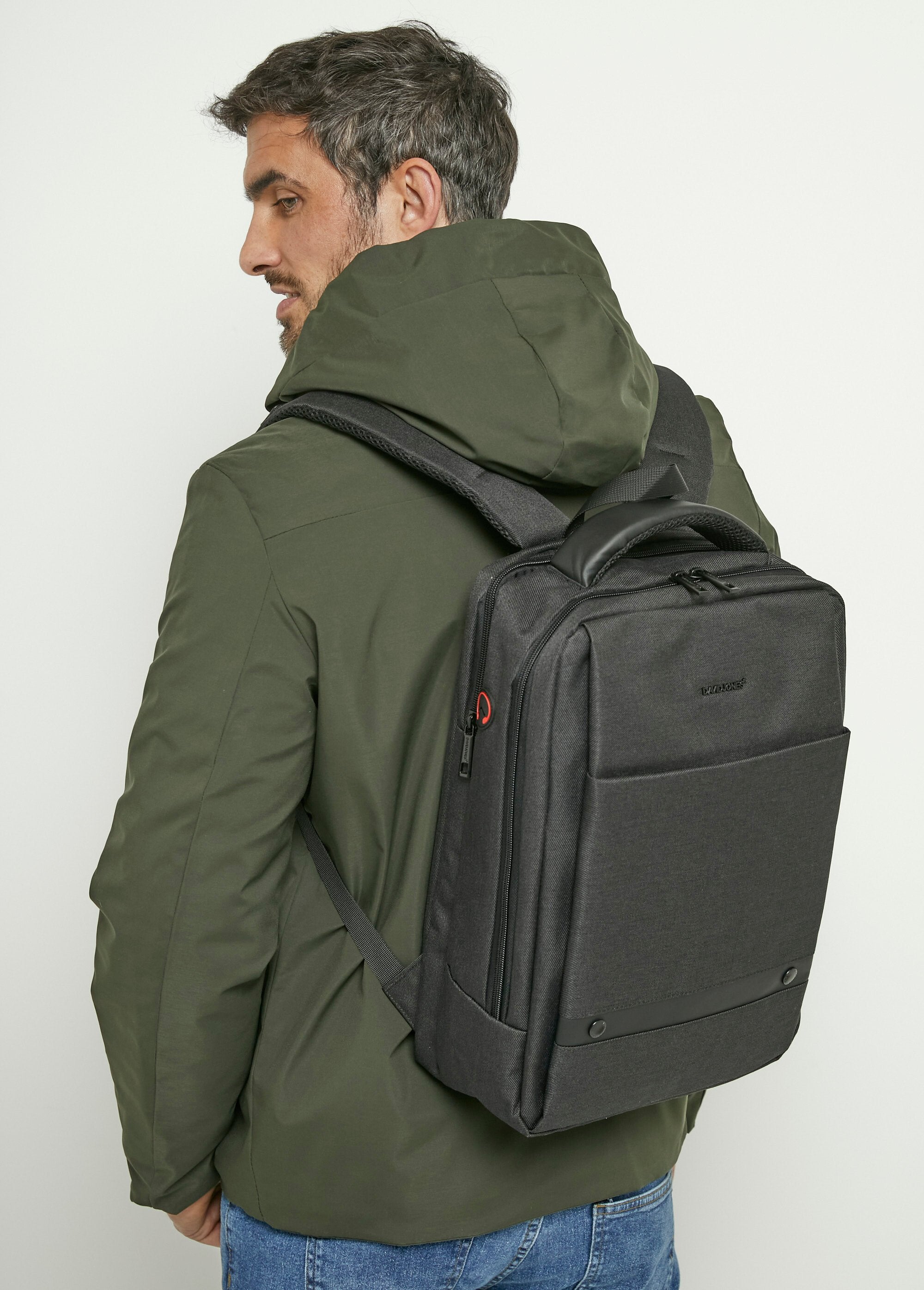 Mochila_multibolsillos_con_cremallera_para_hombre_Negro_FA1_slim