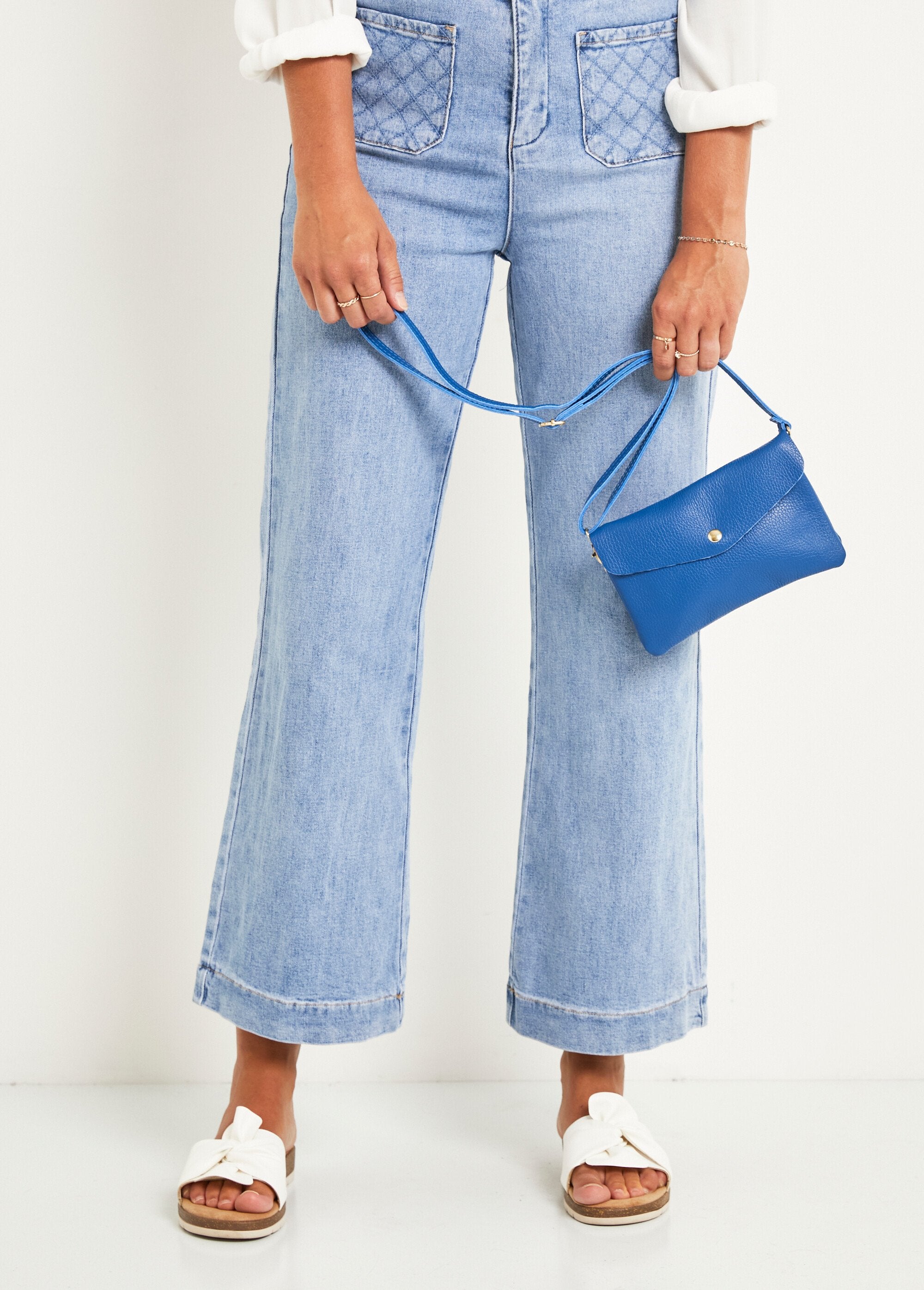 Bolso_de_piel_granulada_Bleu_roi_FA1_slim