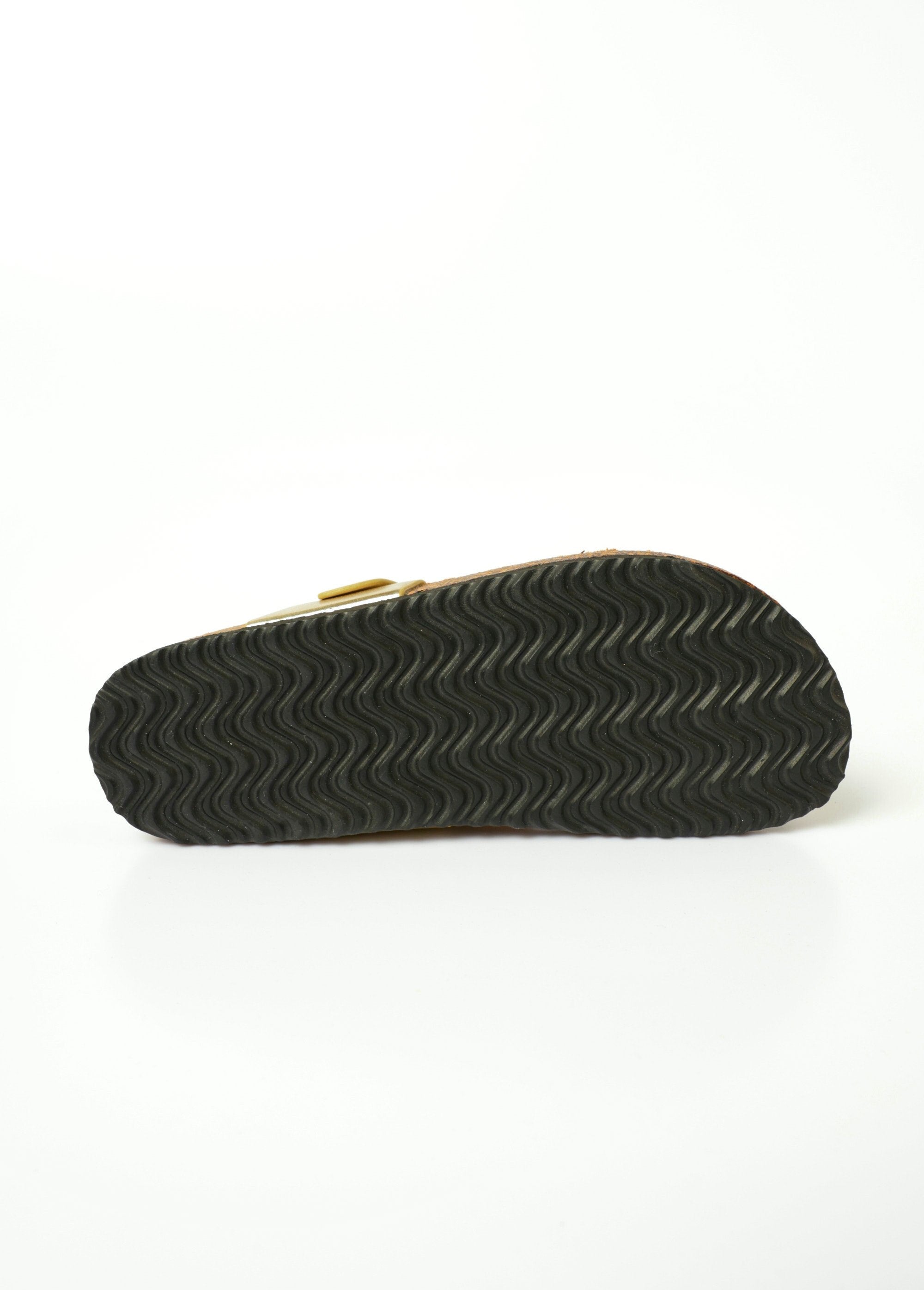 Mules_con_puntera_y_suela_ergonómica_Dorado_UN1_slim