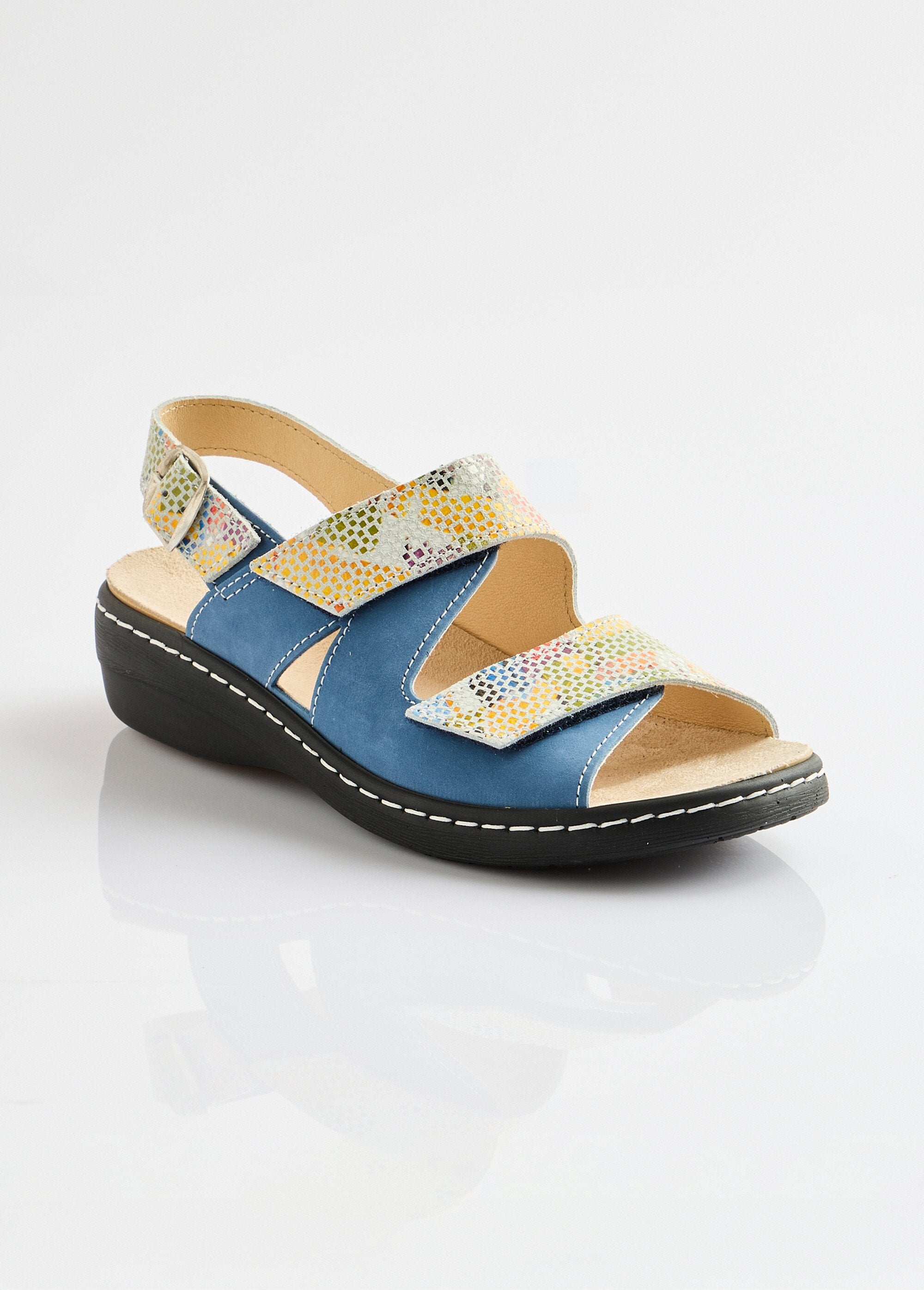 Sandalias_anchas_de_piel_Estampado_y_azul_FA1_slim