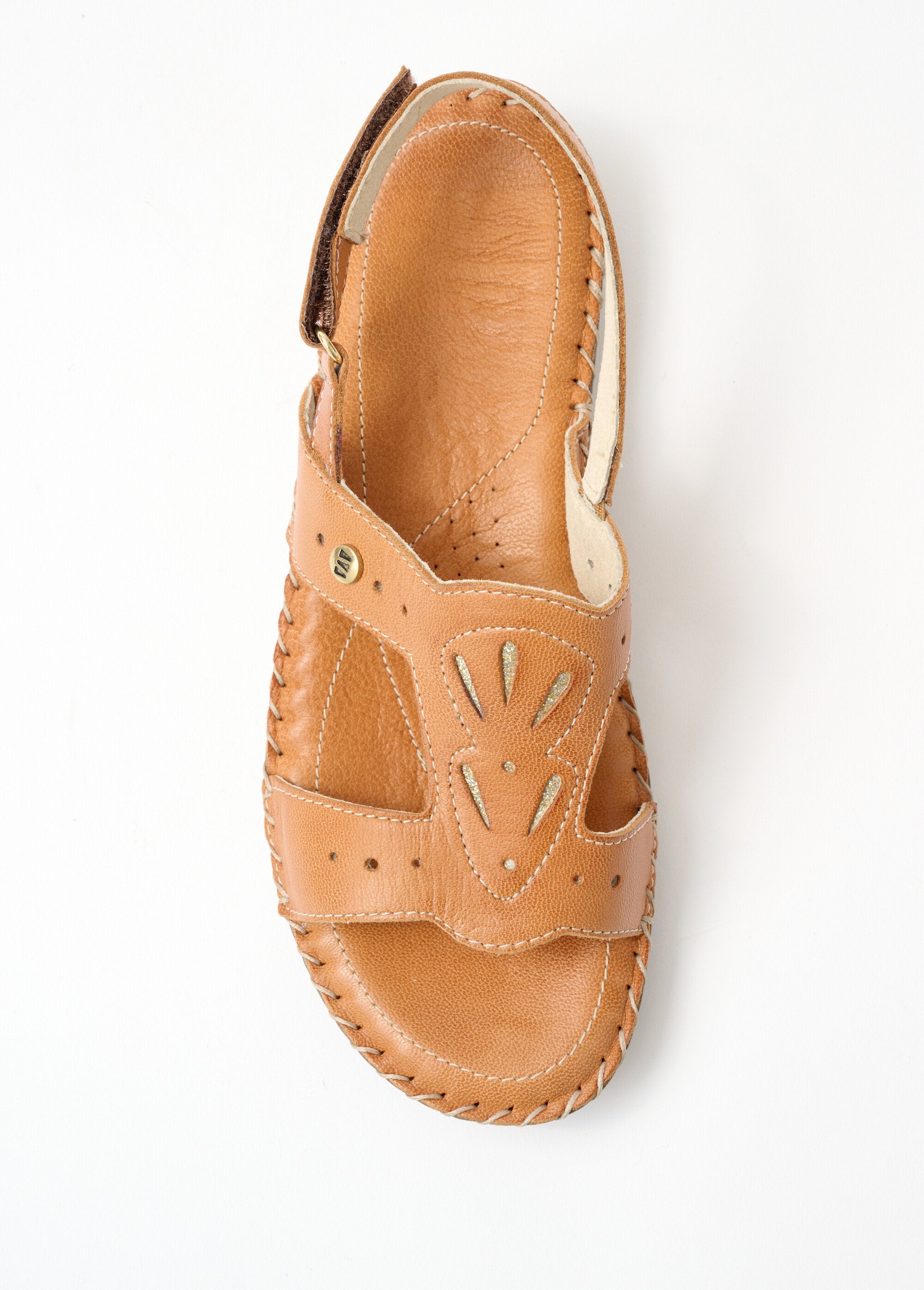 Sandalias_anchas_confort_con_tira_velcro_camello_OV1_slim