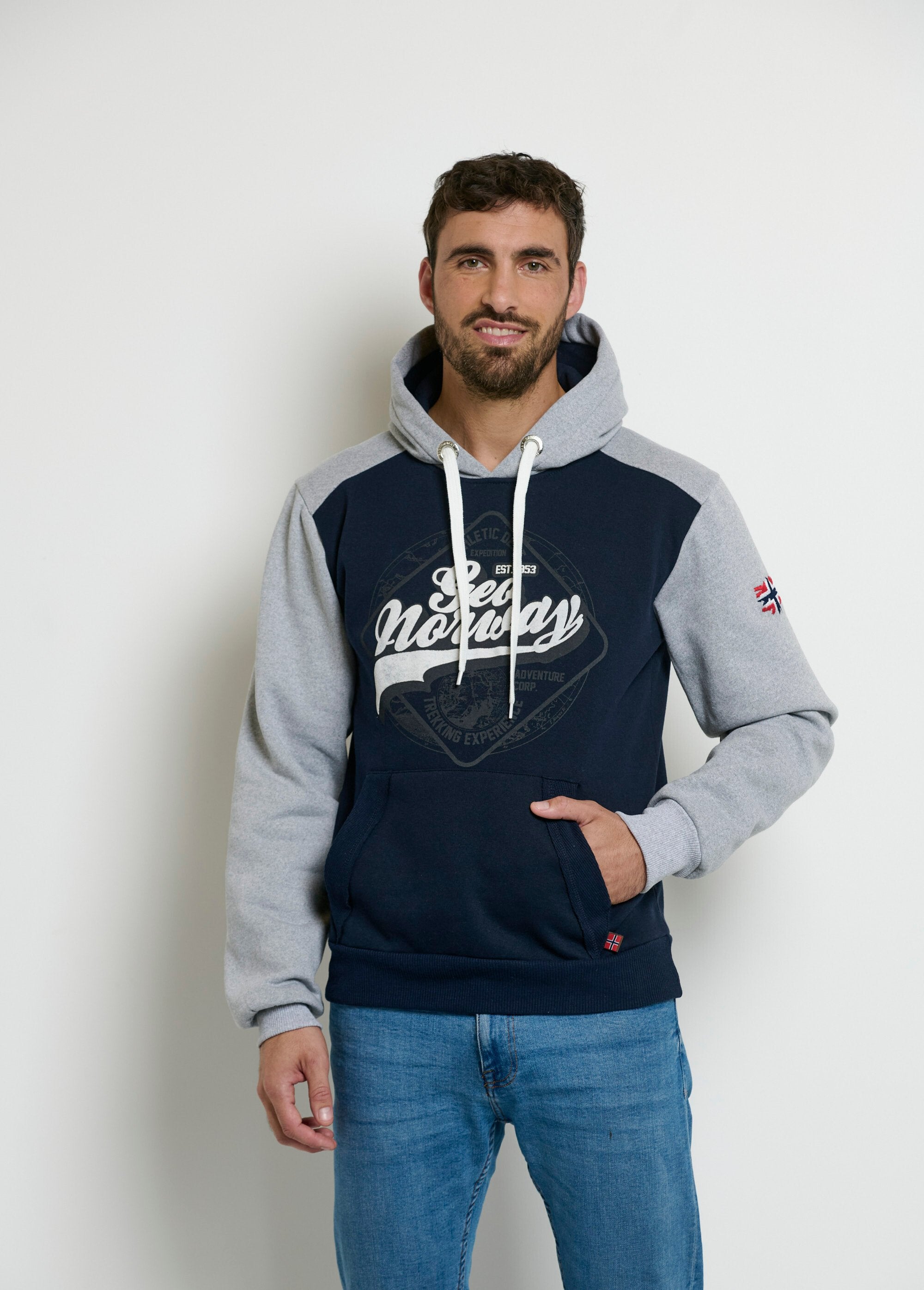 Sudadera_con_capucha_y_logotipo_vintage_Marina_FA1_slim